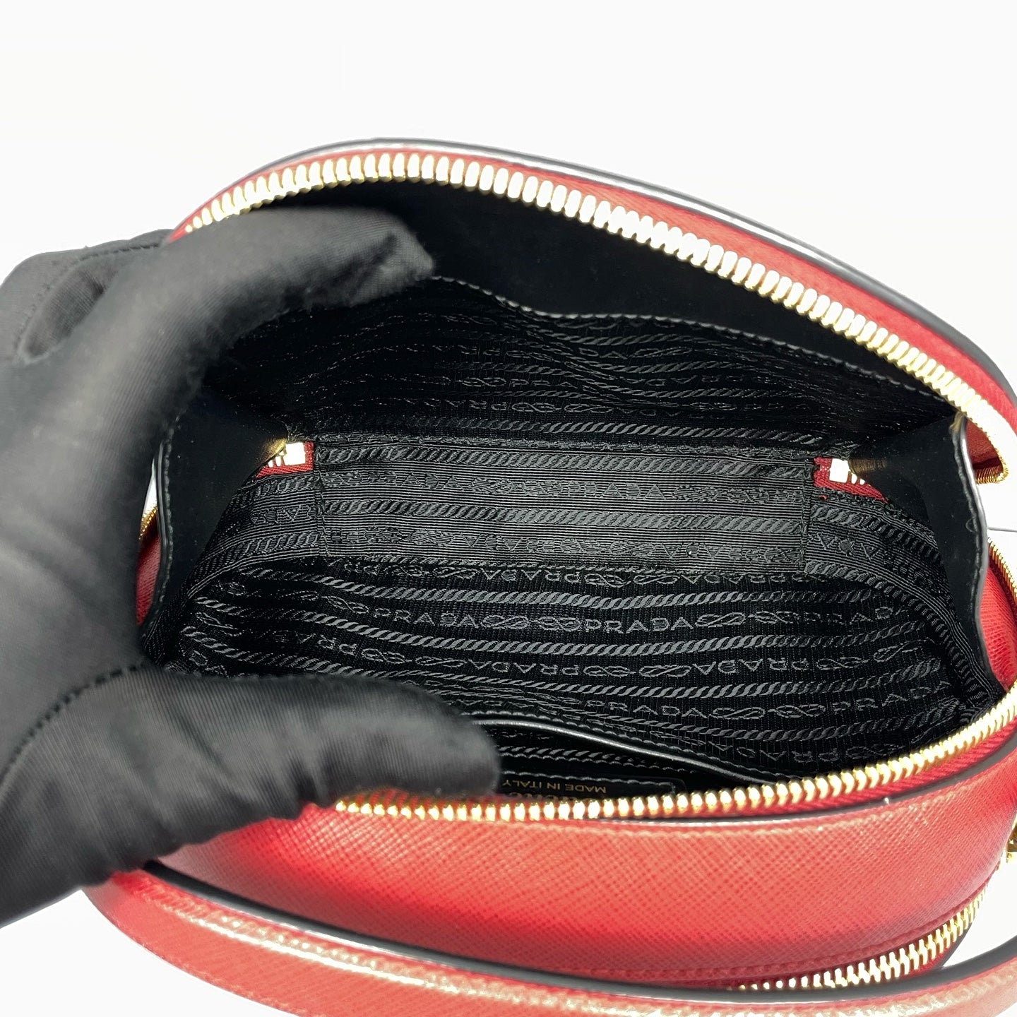 Prada - Odette Half-Moon Bag - Saffiano leather - Red - (mini)