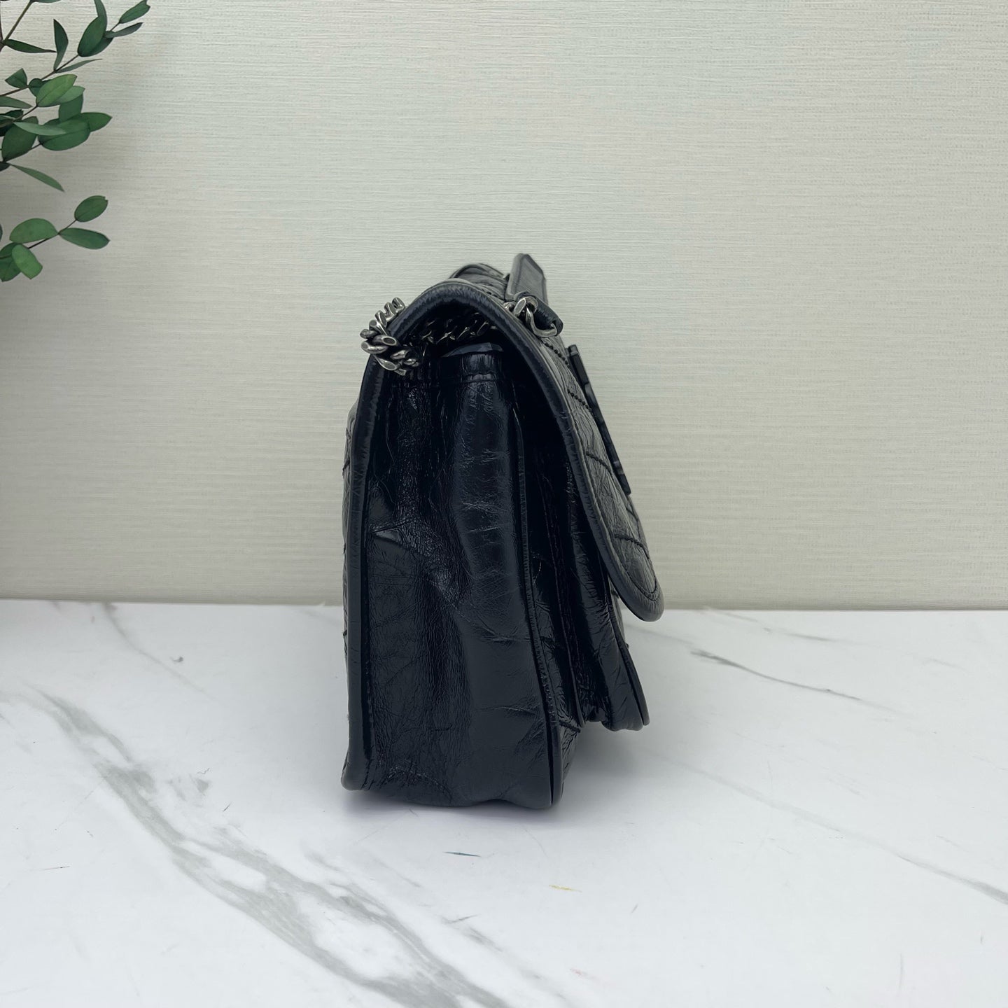 Saint Laurent - Niki Chain Bag - Crinkled vintage leather - Black - (small)