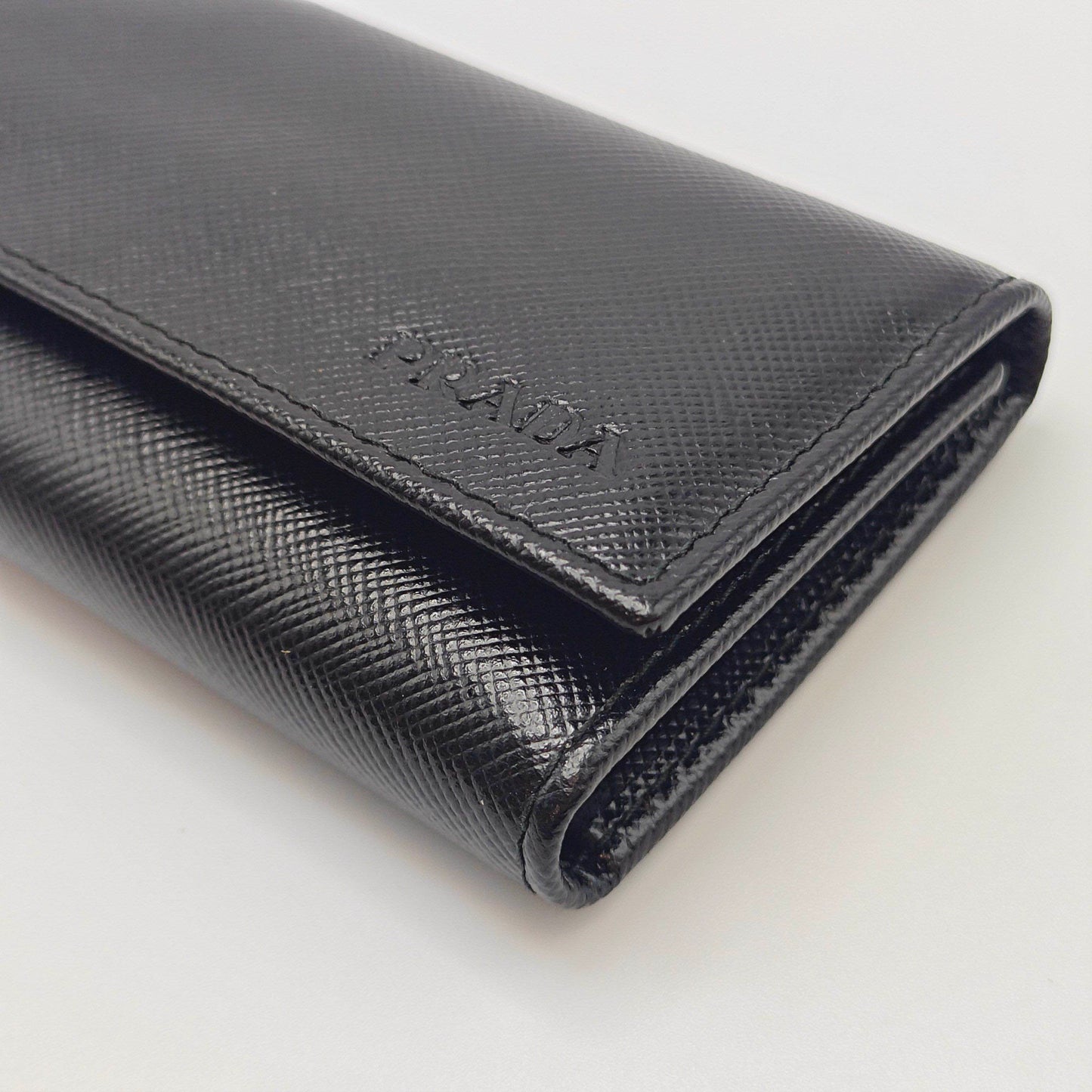 Prada - Saffiano 6-Hook Key Case - Saffiano leather - Black - (Small)
