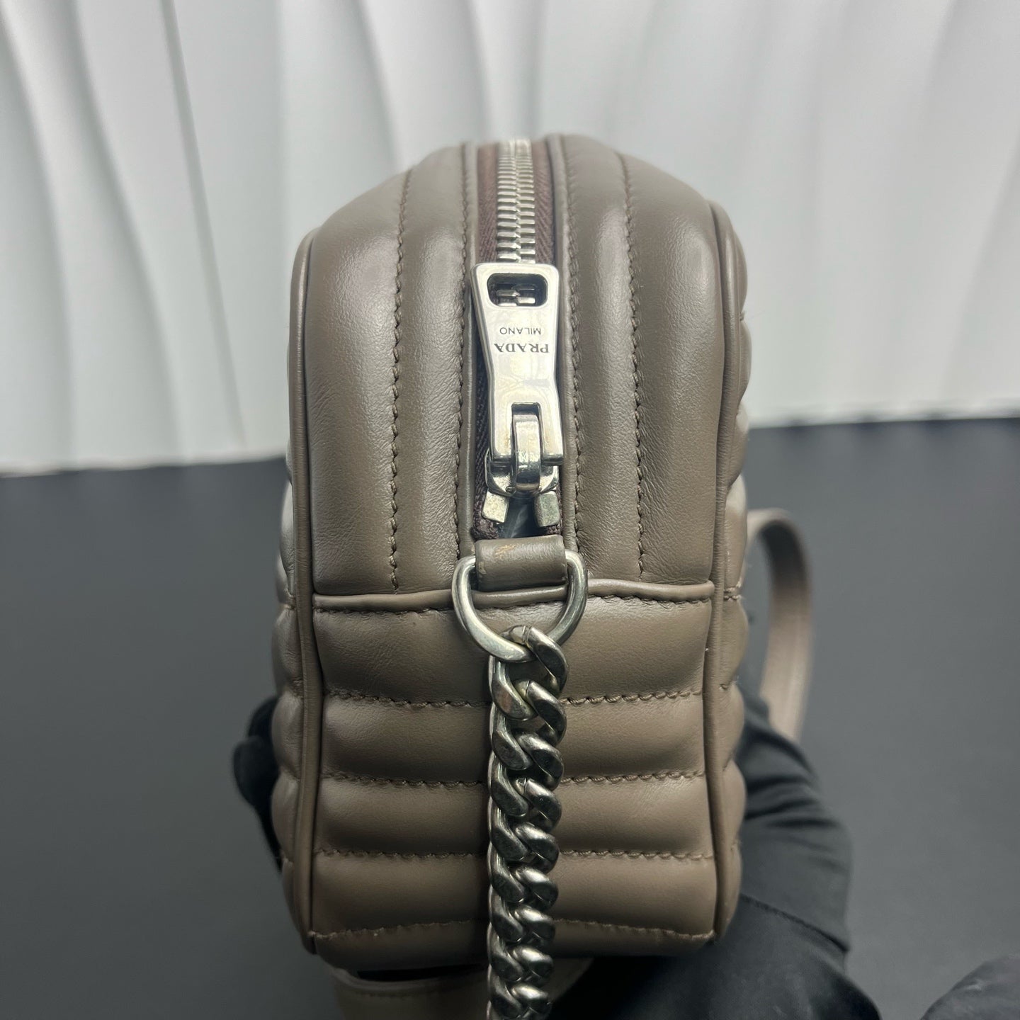 Prada - Diagram Camera Bag - Leather - Grey - (small)