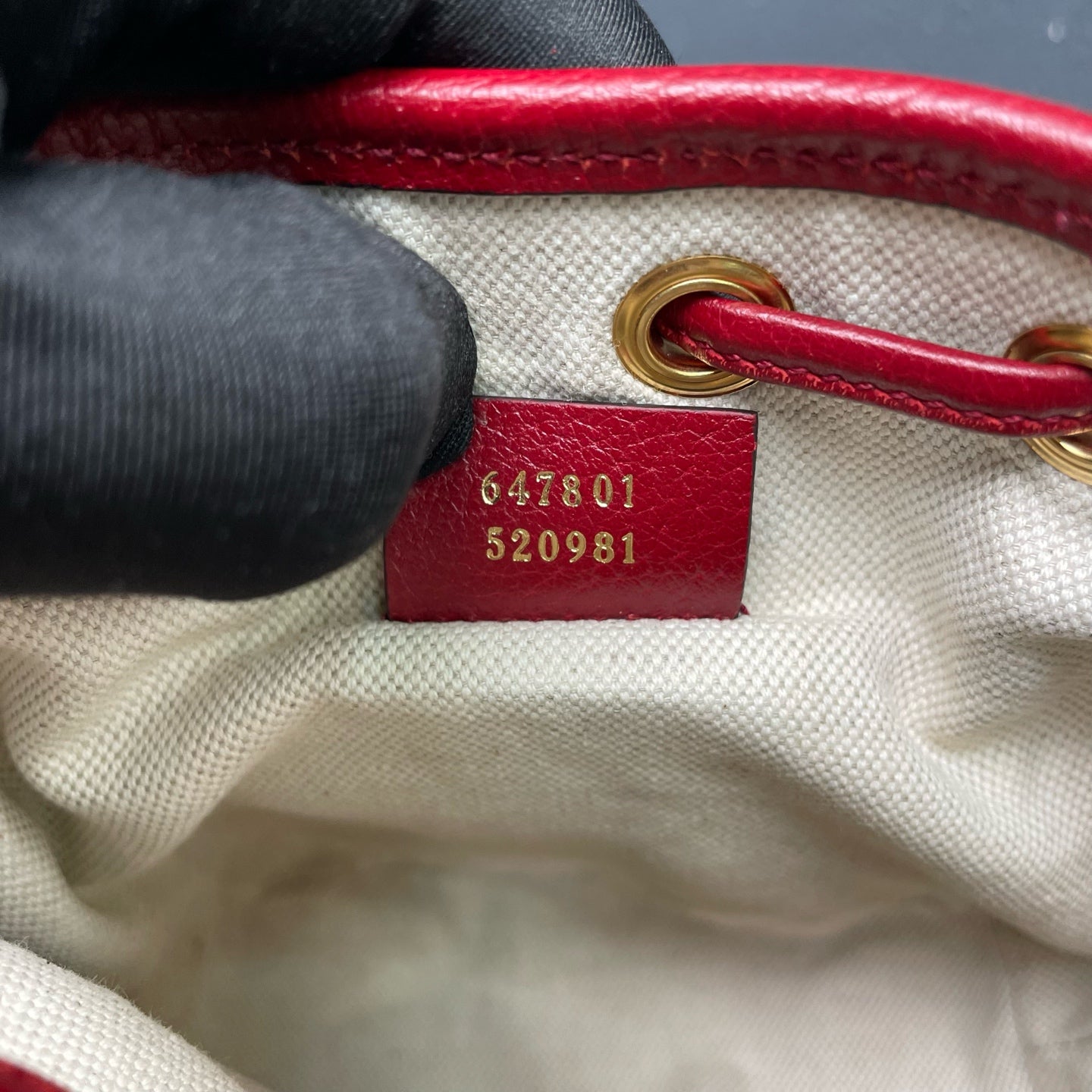 Gucci - Doraemon Collaboration Mini Bucket Bag - Coated canvas and leather - Brown and Red with Multicolour graphic - (mini)
