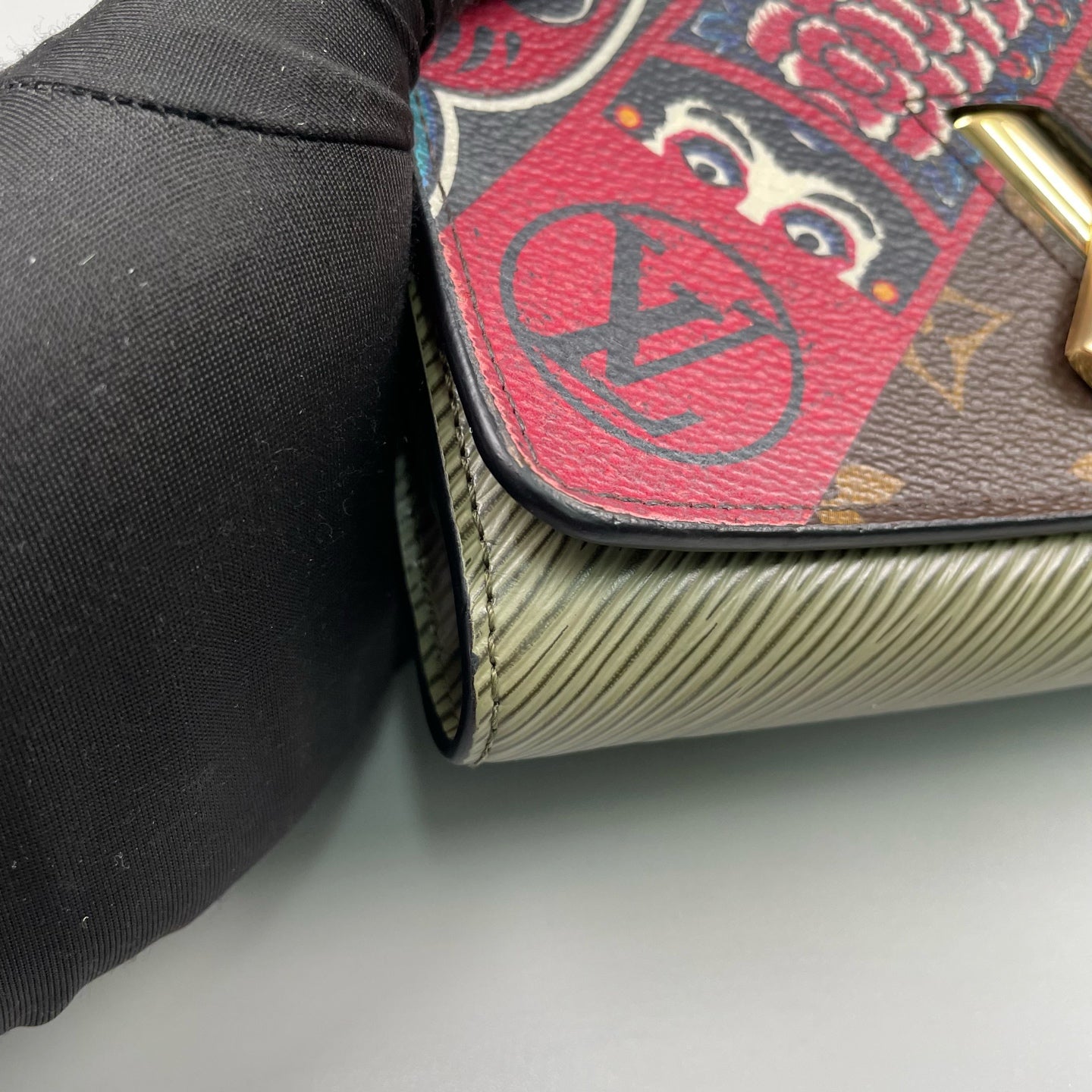 Louis Vuitton - Sanbon Kanzai Limited Edition Twist WOC Chain Bag - Monogram coated canvas and Epi leather - Brown, Multicolour and Green - (mini)