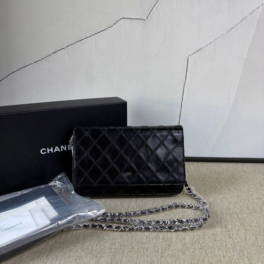Chanel - WOC (Wallet on Chain) - Outer Stitch - Cowhide leather - Black - (Mini)