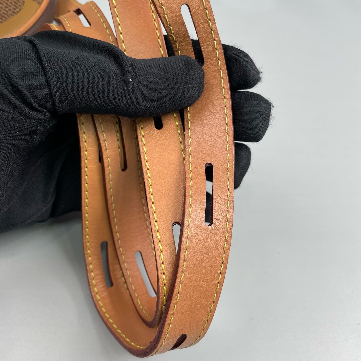 Louis Vuitton - Boîte Chapeau Souple - Monogram Giant Reverse coated canvas and Vachetta leather - Brown - (Small)