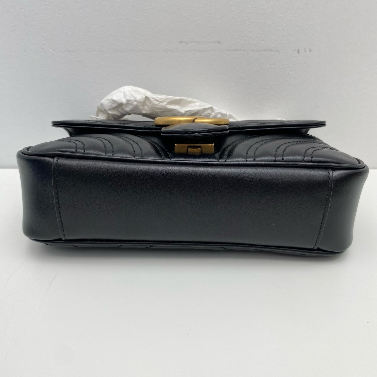 Gucci - GG Marmont Matelassé Mini Bag - Calfskin leather - Black - (Mini)