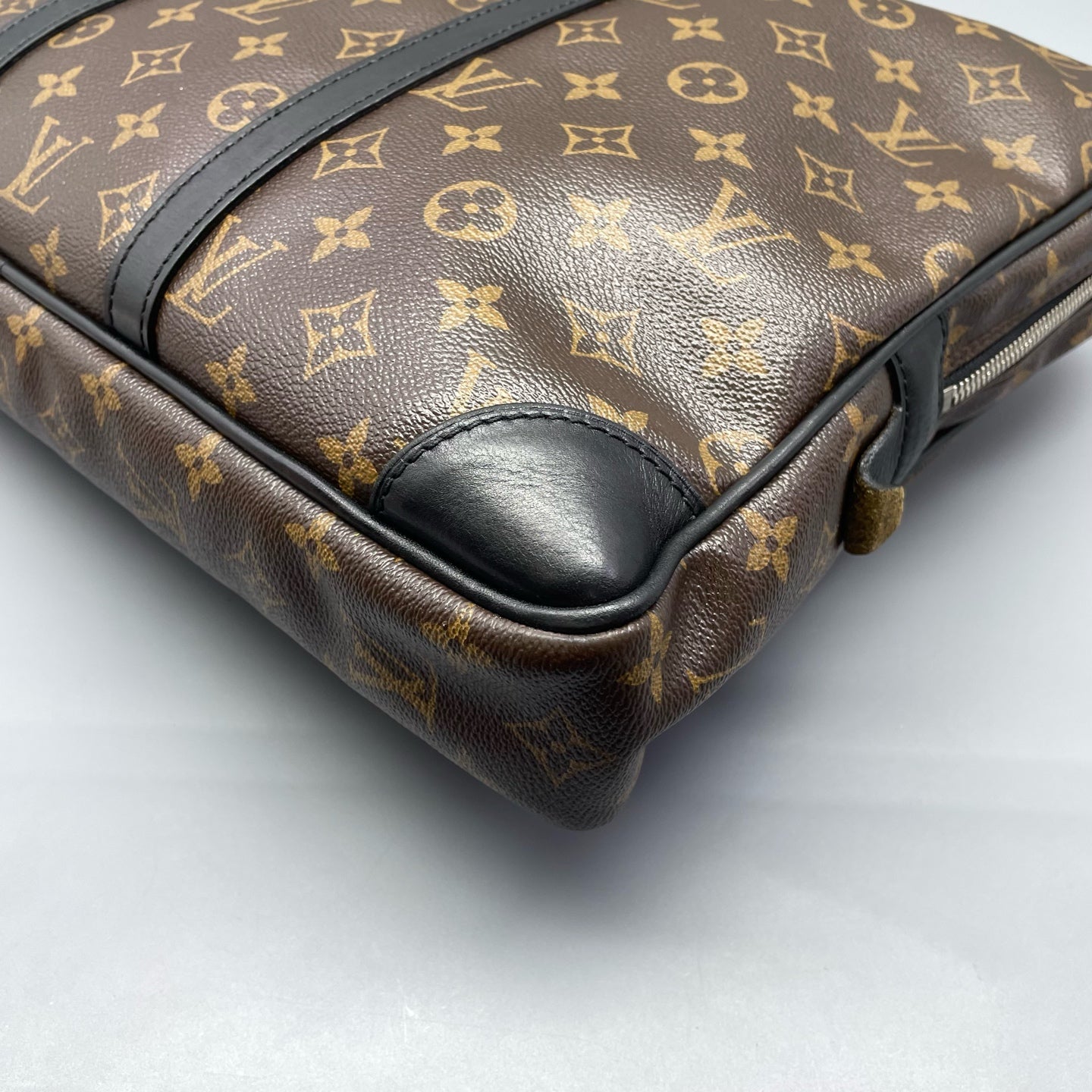Louis Vuitton - Porte-Documents Voyage Briefcase - Monogram Canvas with Leather Trim - Brown - (medium)