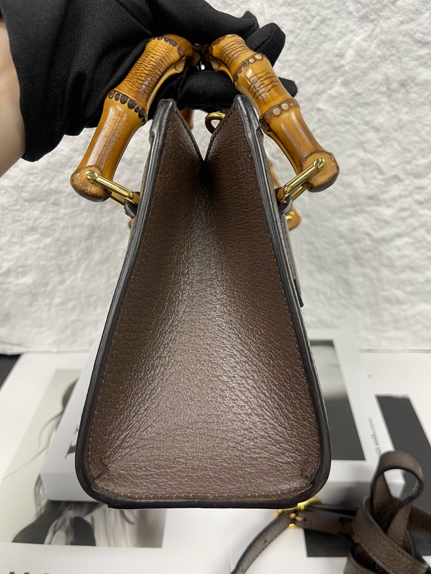 Gucci - Diana Mini Tote with Bamboo Handles - Maxi GG monogram canvas with brown grained leather trim and natural bamboo handles - Brown - (mini)