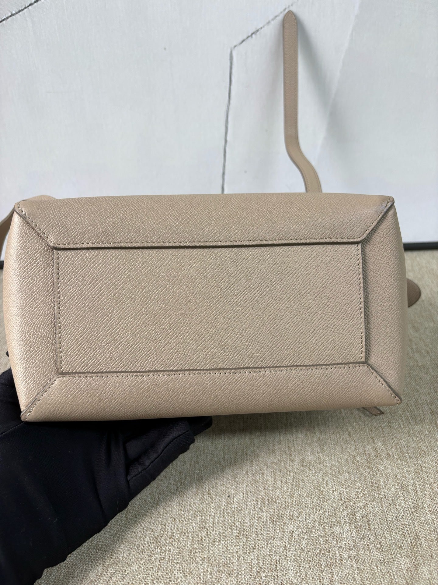 Celine - Belt Bag Small - Calfskin leather - Beige with Gold-Tone Hardware - (Small)