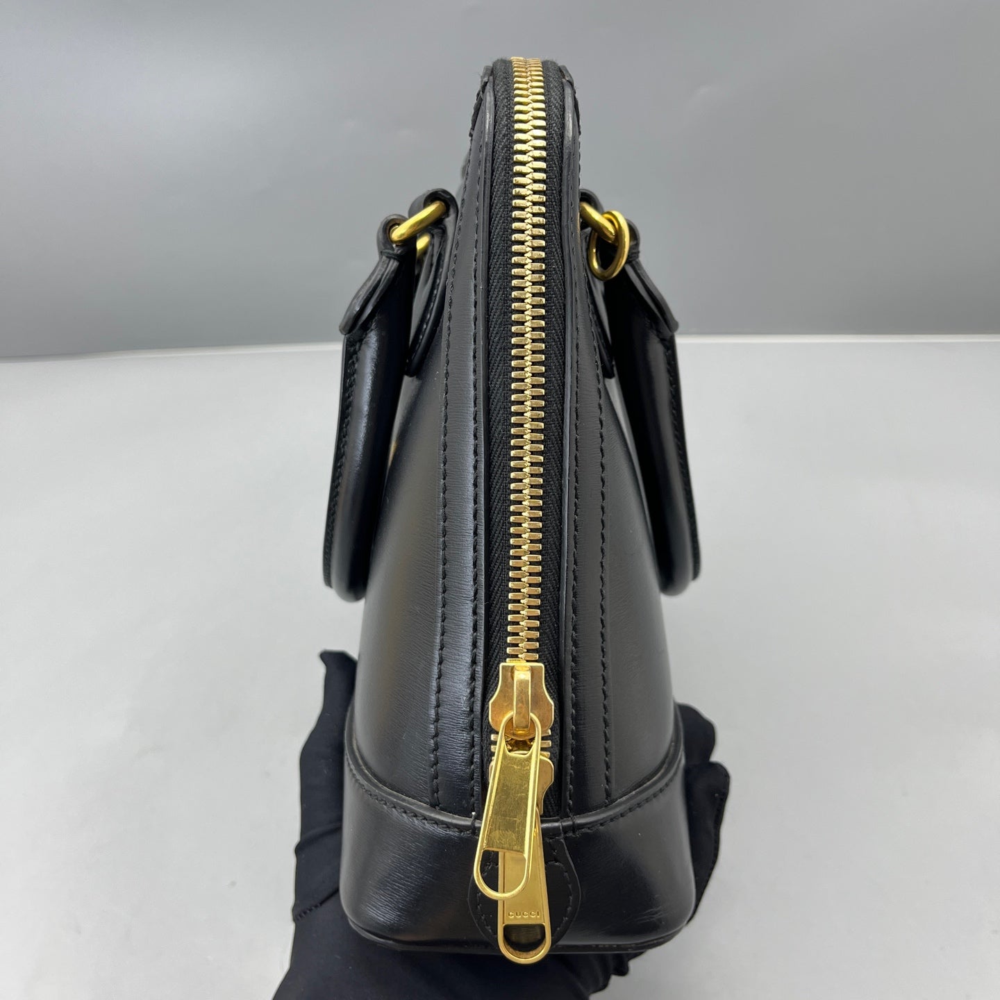 Gucci - 1955 Horsebit Dome Bag - Leather - Black - (medium)