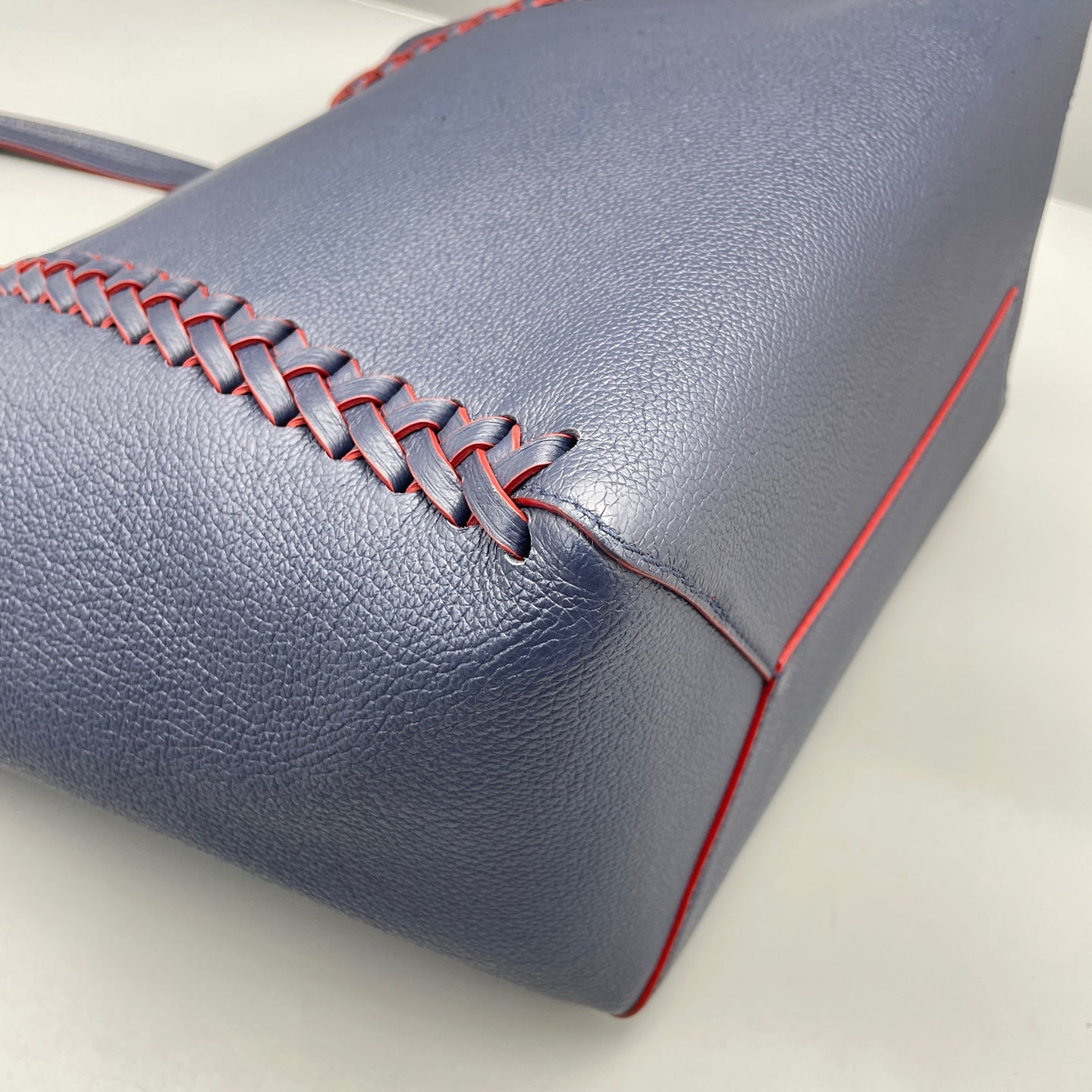 Louis Vuitton - Lockme Tote - Grained calfskin leather - Blue - (Medium)