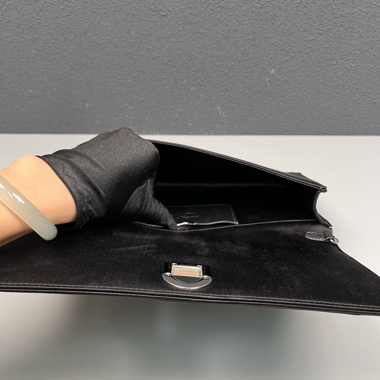 Dior - Diorama Chain Wallet - Satin - Black - (mini)