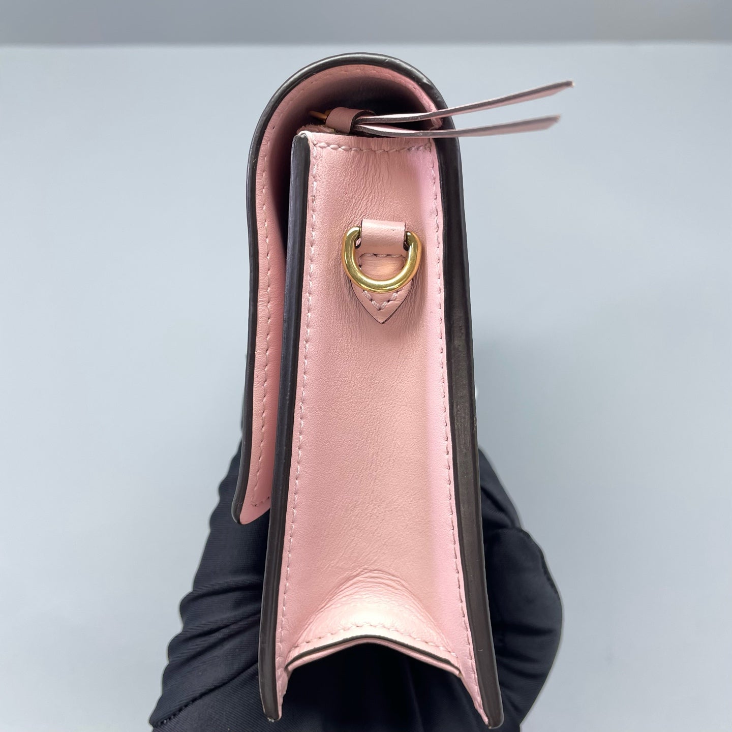 Louis Vuitton - Wallet on Chain (WOC) Monogram Bicolor Floral - Monogram coated canvas and calfskin leather - Multicolour (Brown and Pink) - (mini)