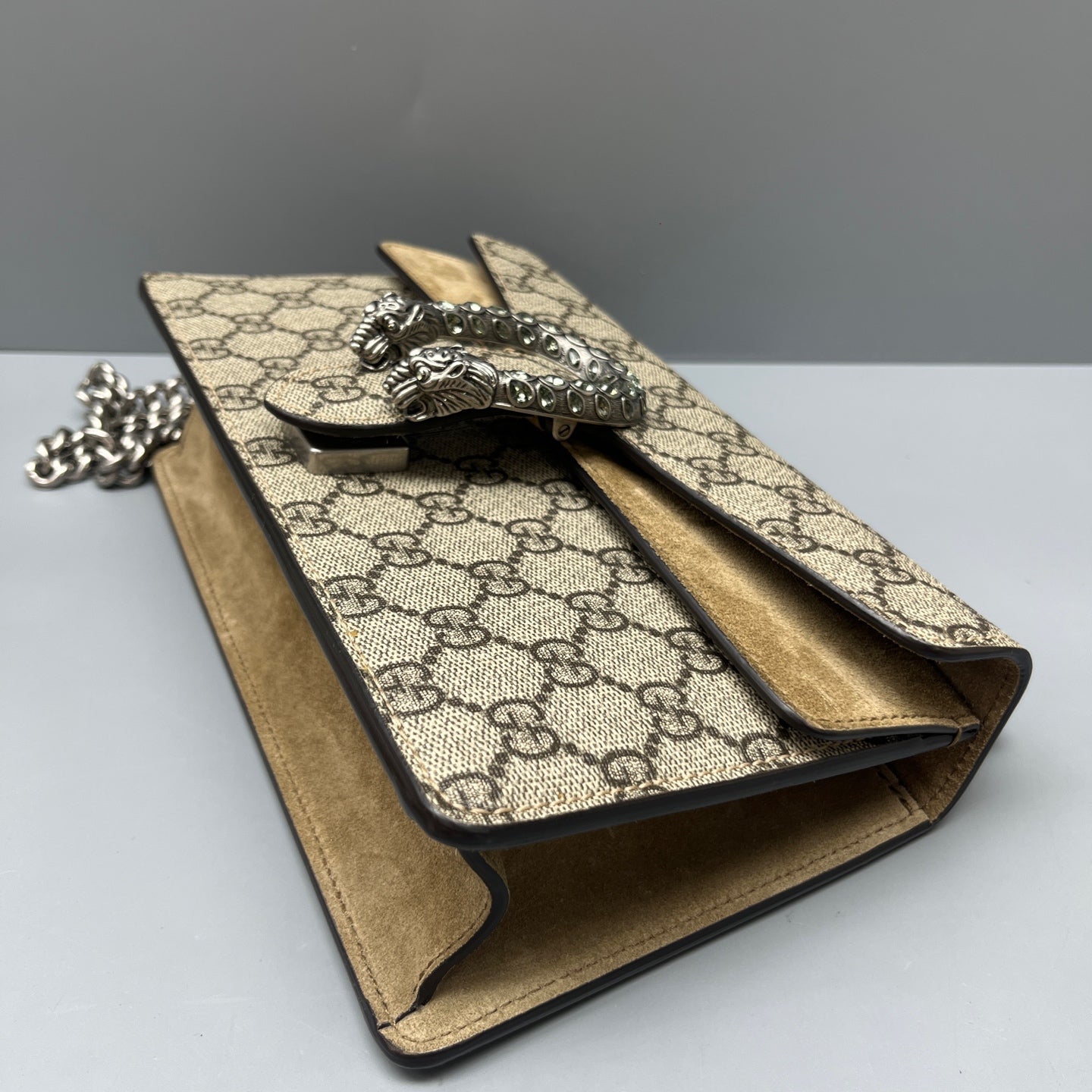 Gucci - Dionysus Shoulder Bag - GG Supreme canvas with suede trim - Beige and Brown - (medium)