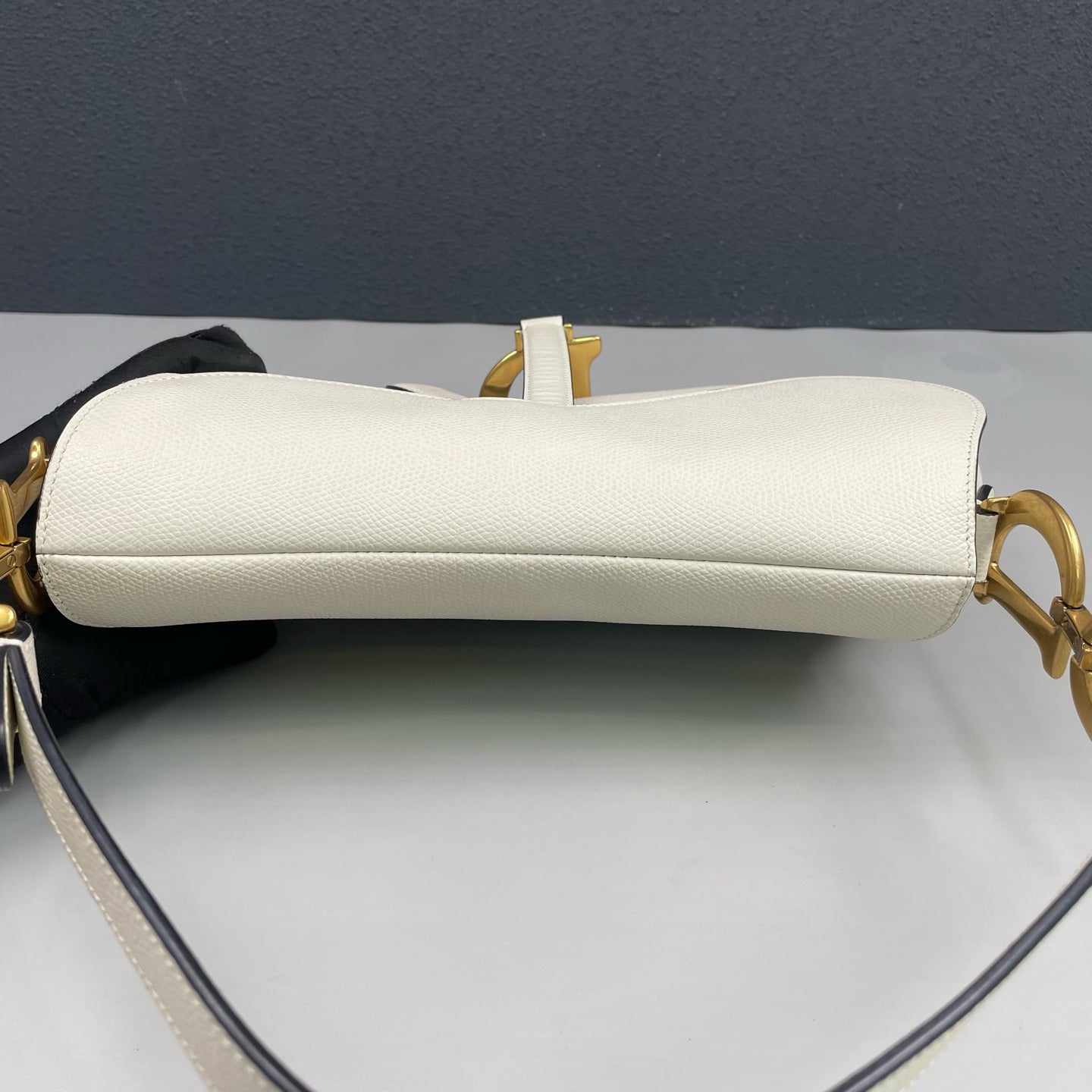 Dior - Saddle Bag - Grained calfskin leather - White - (Medium)