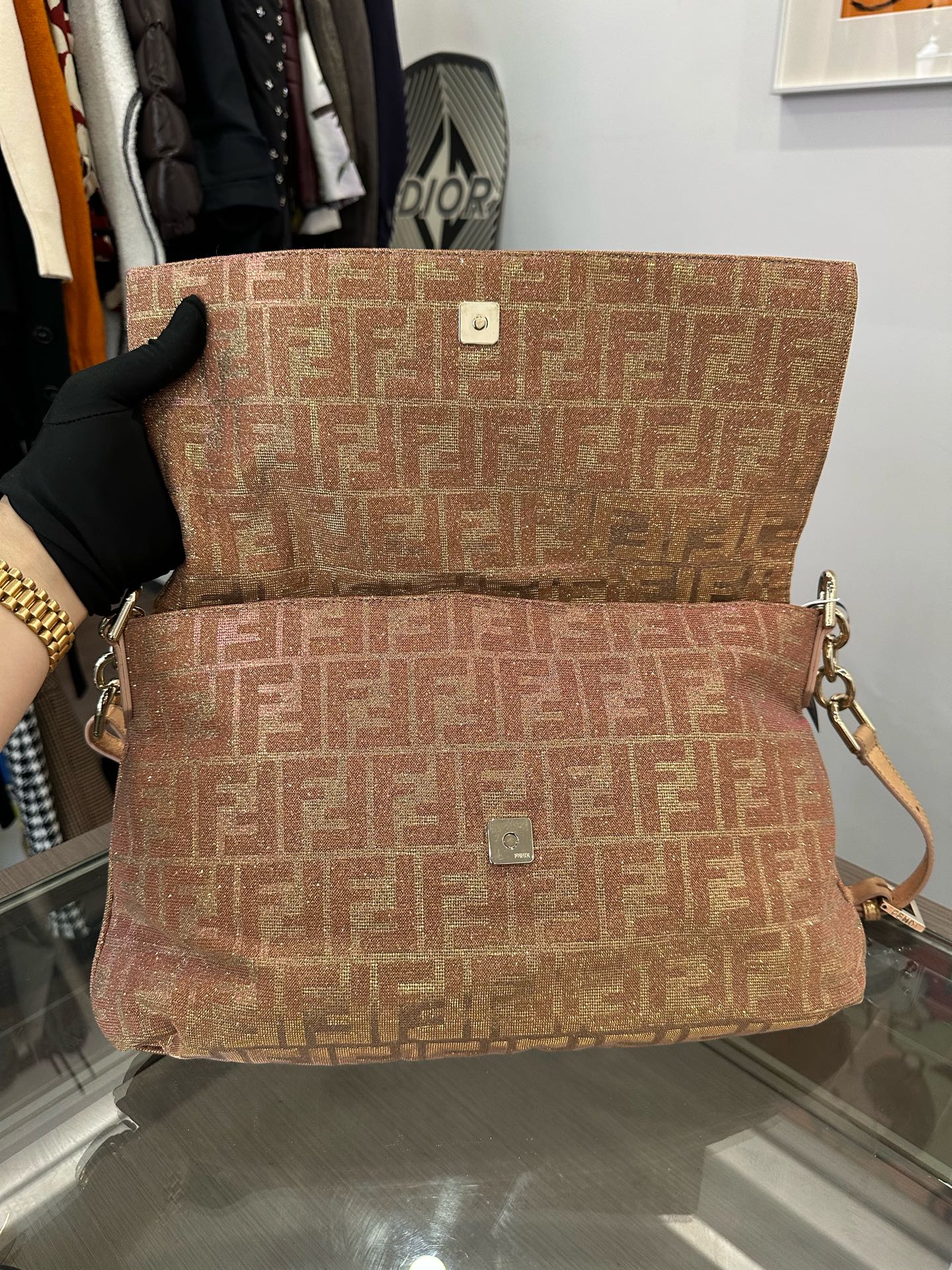 Fendi - Zucca Glitter Shoulder Bag - Glitter-coated canvas with leather trim - Pink with Gold glitter - (large)