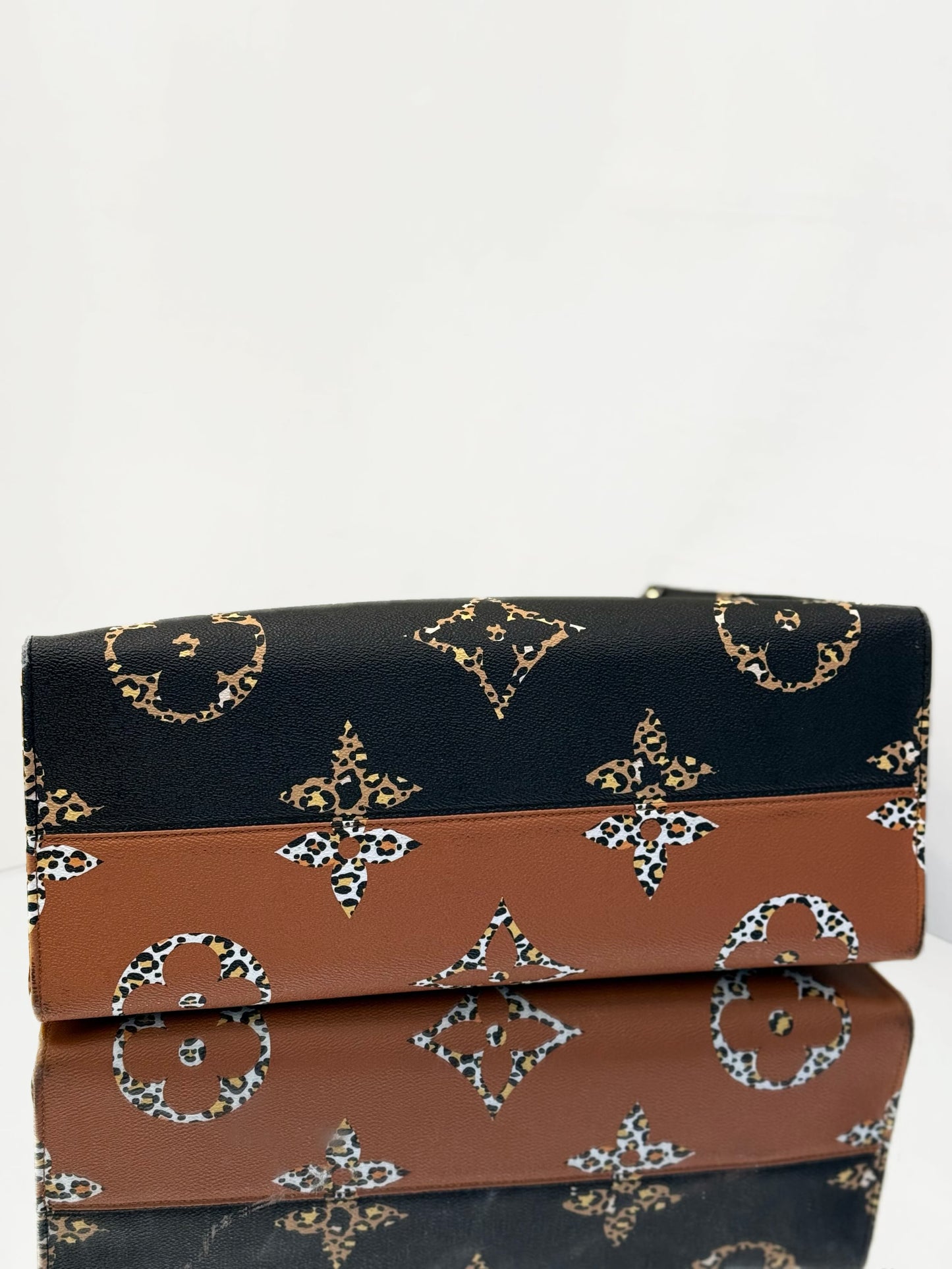 Louis Vuitton - OnTheGo Jungle Collection - Coated canvas and leather - Multicolour - (Large)
