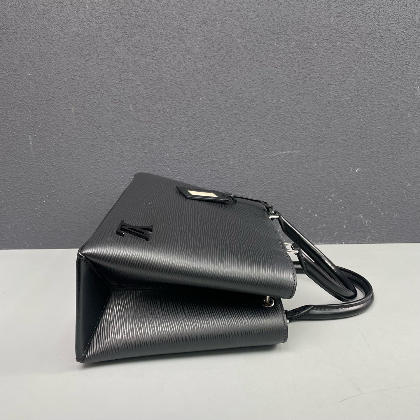 Louis Vuitton - Kleber - Epi leather - Black - (Medium)