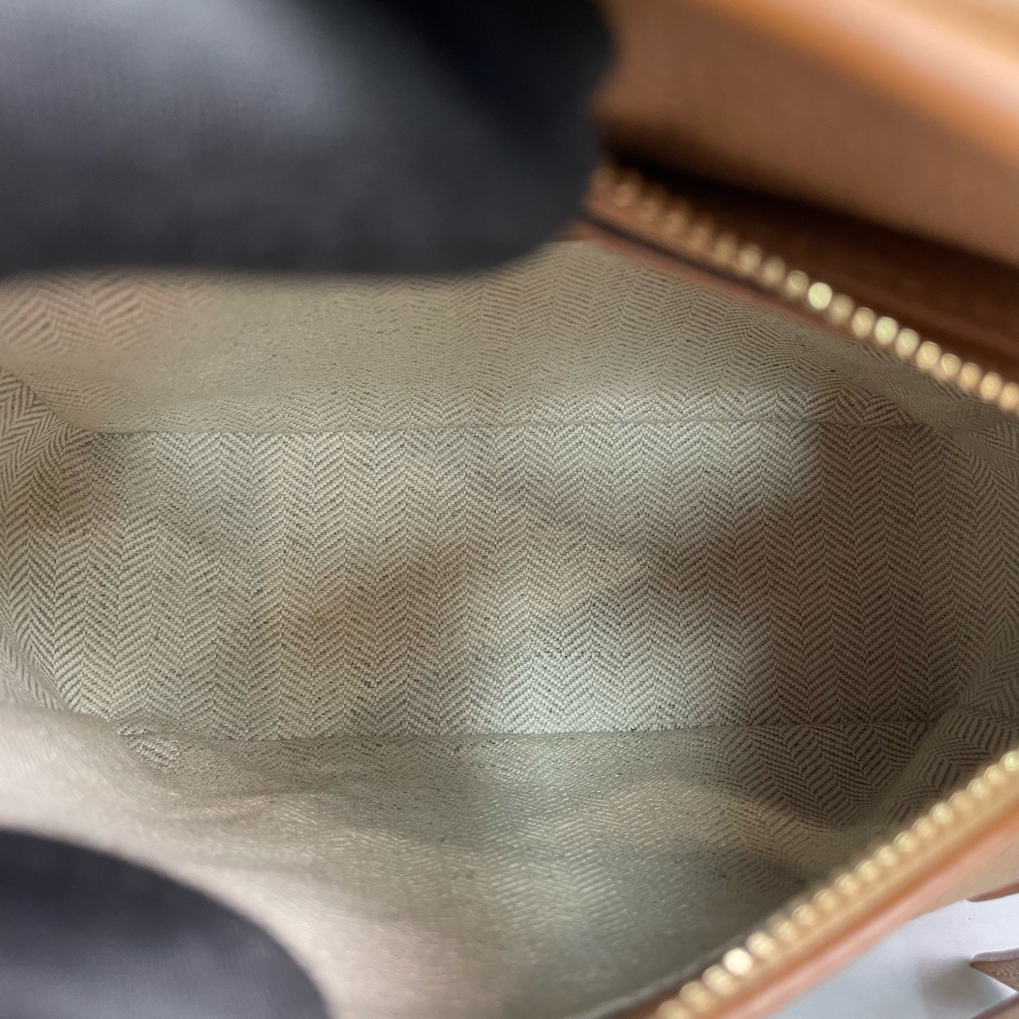 Loewe - Puzzle Mini - Grained calfskin leather - Toffee - (mini)