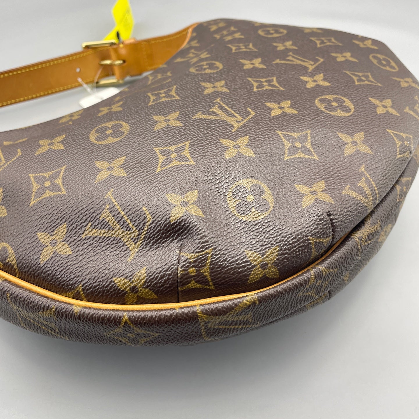 Louis Vuitton - Pochette Croissant - Monogram coated canvas with Vachetta leather trim - Brown - (Small)