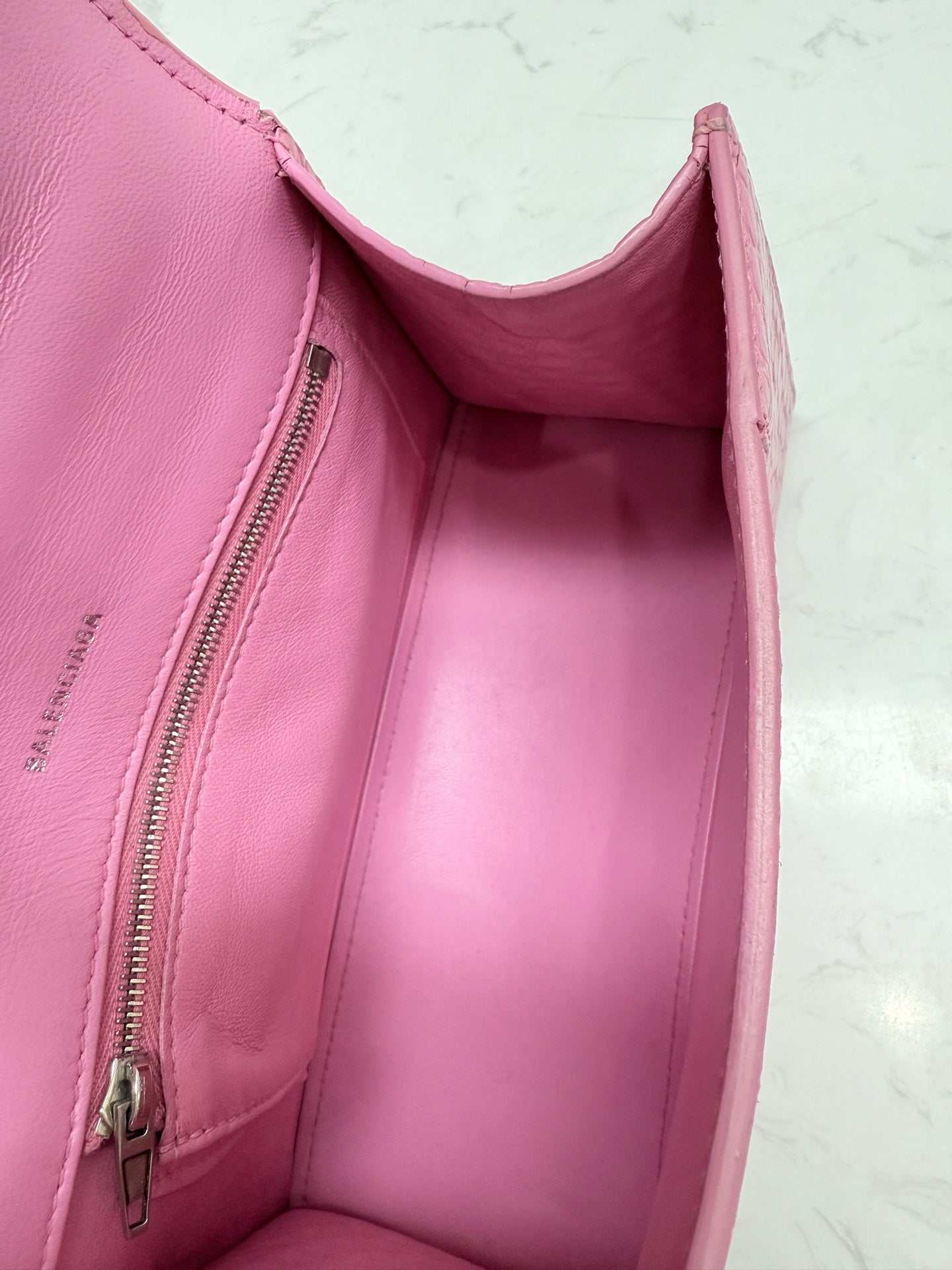 Balenciaga - Hourglass S - Crocodile-embossed calfskin leather - Pink - (small)