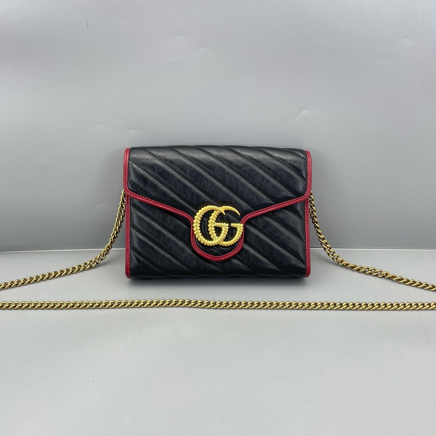 Gucci - Marmont Wallet on Chain (WOC) - Leather - Black with Red Trim - (mini)