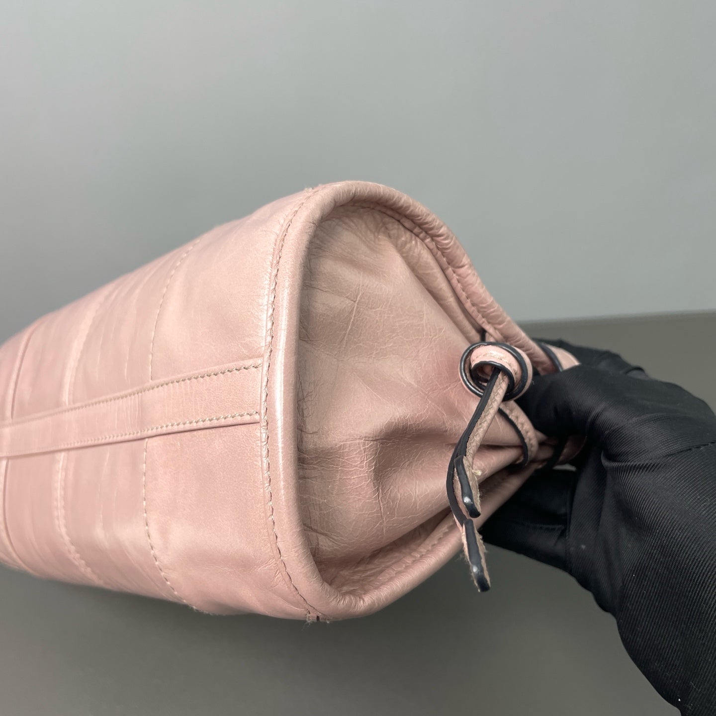 Prada - Lux Soft Crossbody Bag - Leather - Pink - (small)
