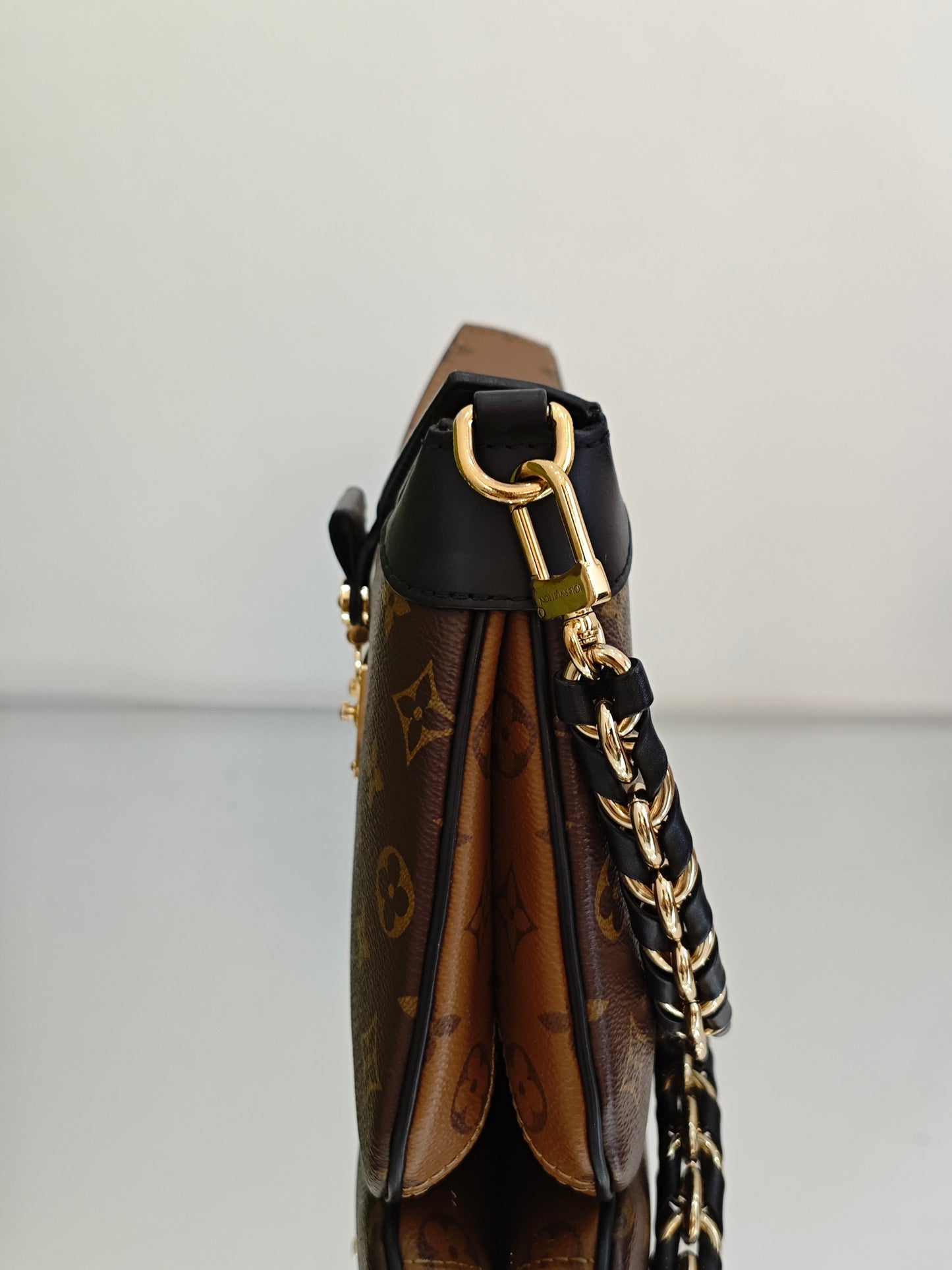 Louis Vuitton - Twinny - Monogram coated canvas with leather trim - Brown - (medium)