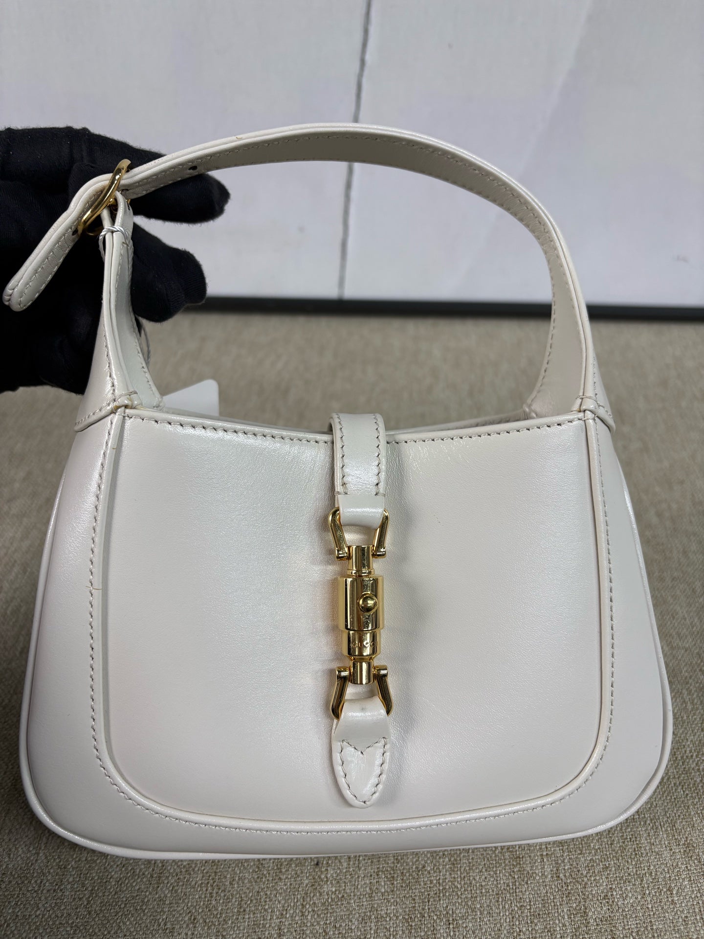 Gucci - Jackie 1961 Mini Shoulder Bag - Smooth leather - Off-white with Gold-Tone Hardware - (mini)