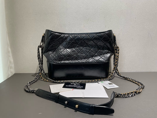 Chanel - Gab Bag (Hobo Bag) - Crumpled calfskin and smooth calfskin leather - Black - (Medium)