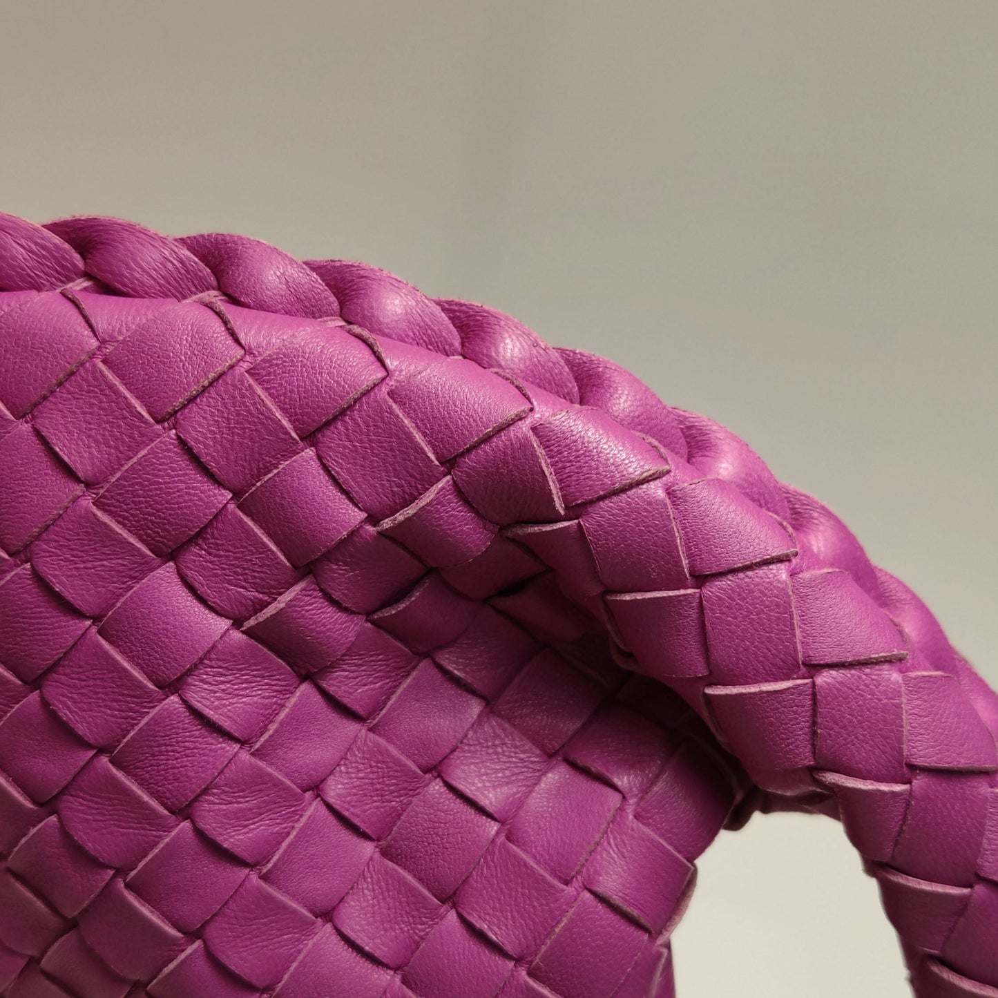 Bottega Veneta - Intrecciato Hobo Bag 367639-V0016 - Lambskin leather - Pink - (medium)