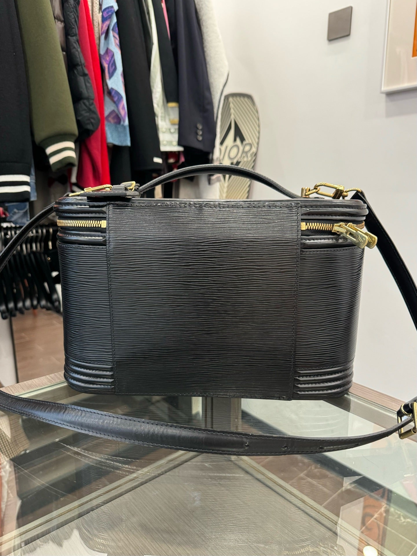 Louis Vuitton - Epi Vanity Case Bag - Leather - Black - (Medium)