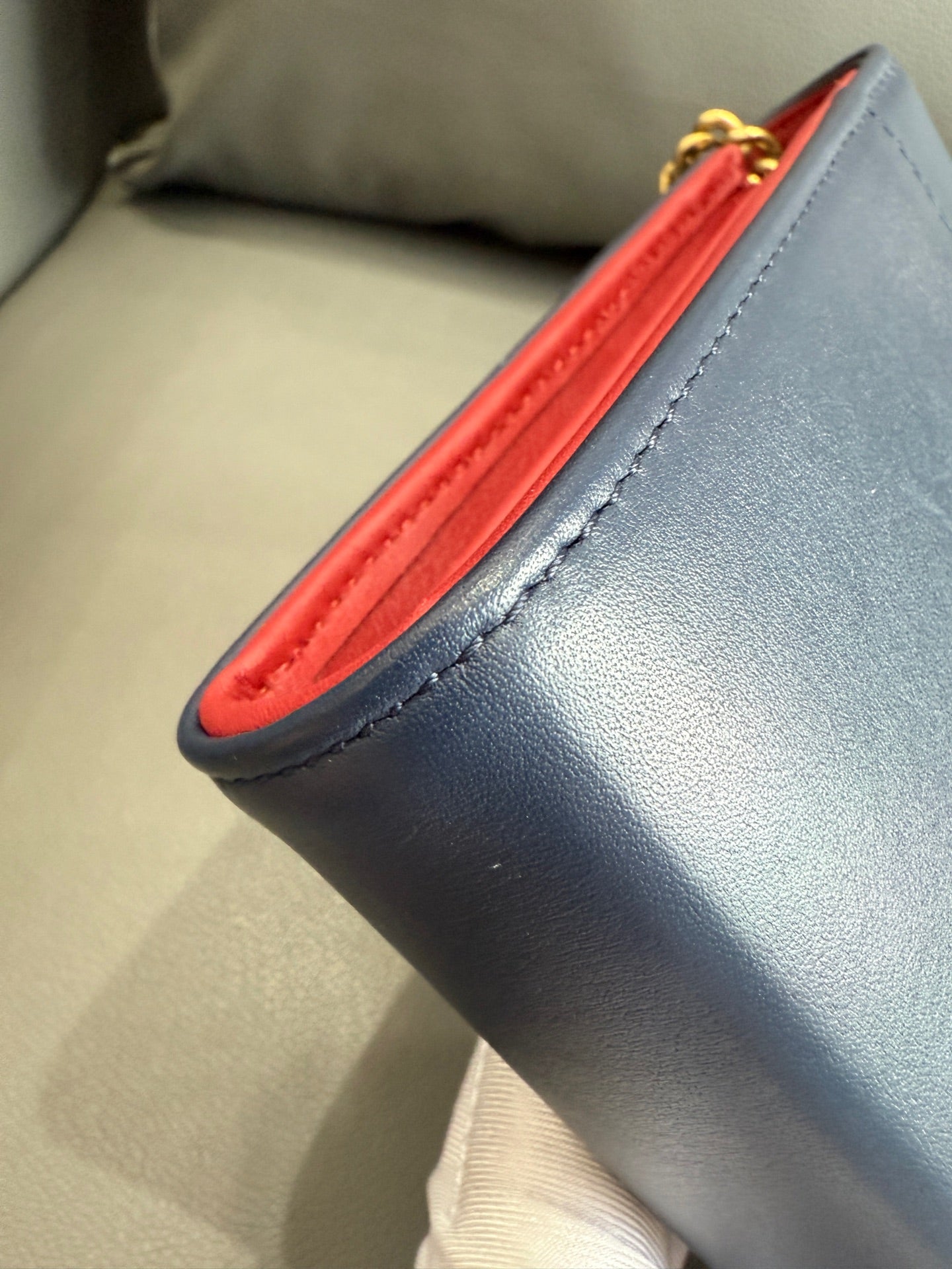 Gucci - Dionysus Wallet on Chain (WOC) - Leather - Blue with Red Interior - (Mini)
