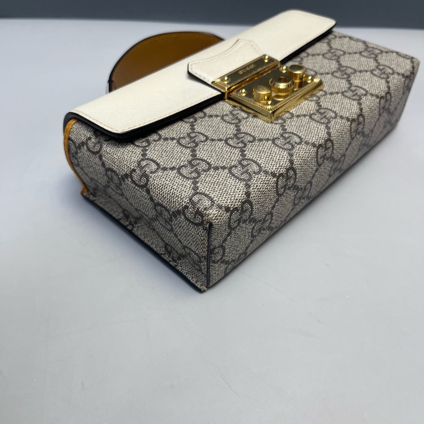 Gucci - Padlock Mini - GG Supreme canvas with leather trim - Multicolour with Gold-Tone Hardware - (mini)
