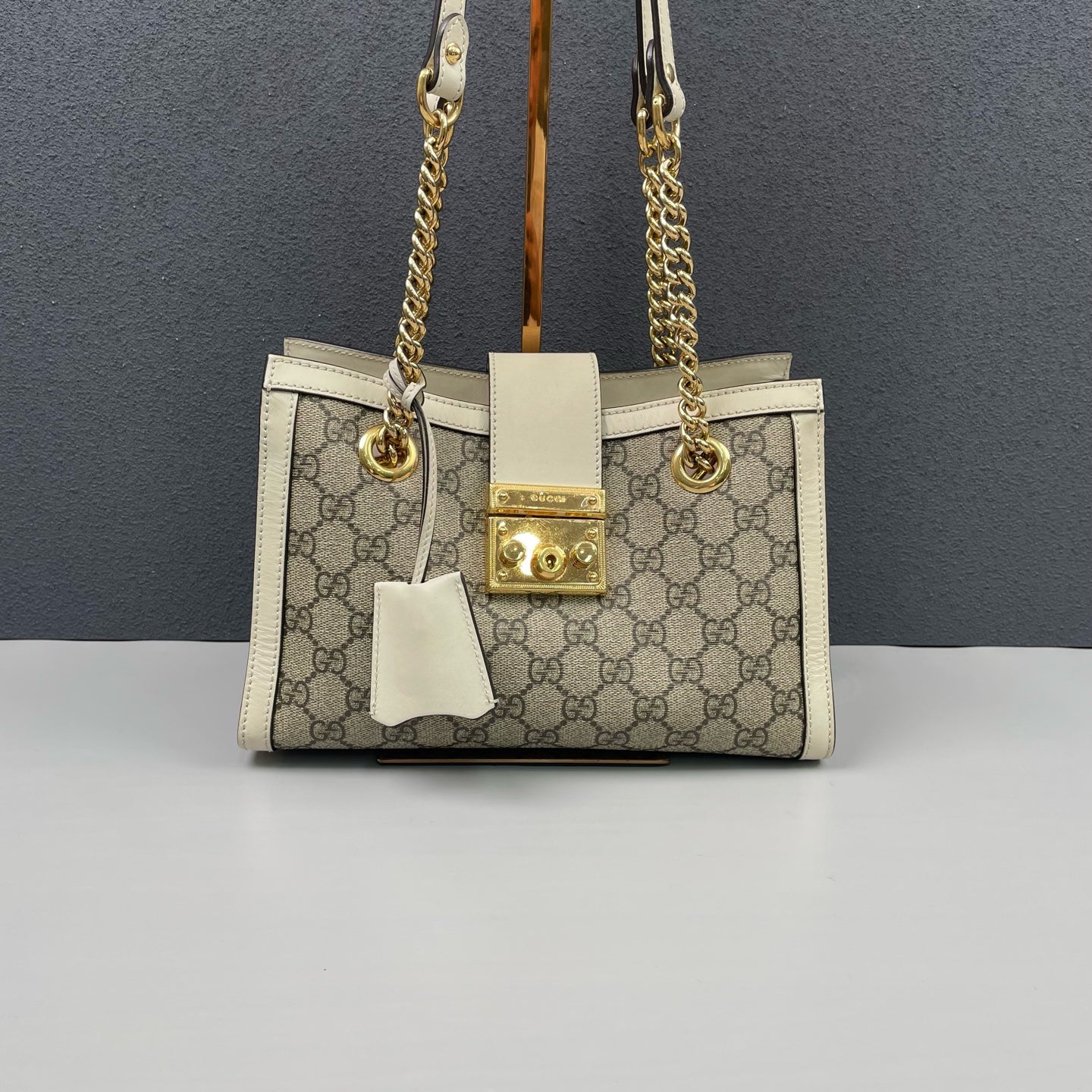 Gucci - Padlock Small Tote Bag - GG Supreme canvas with leather trim - Beige and Cream with Gold-Tone Hardware - (Small)