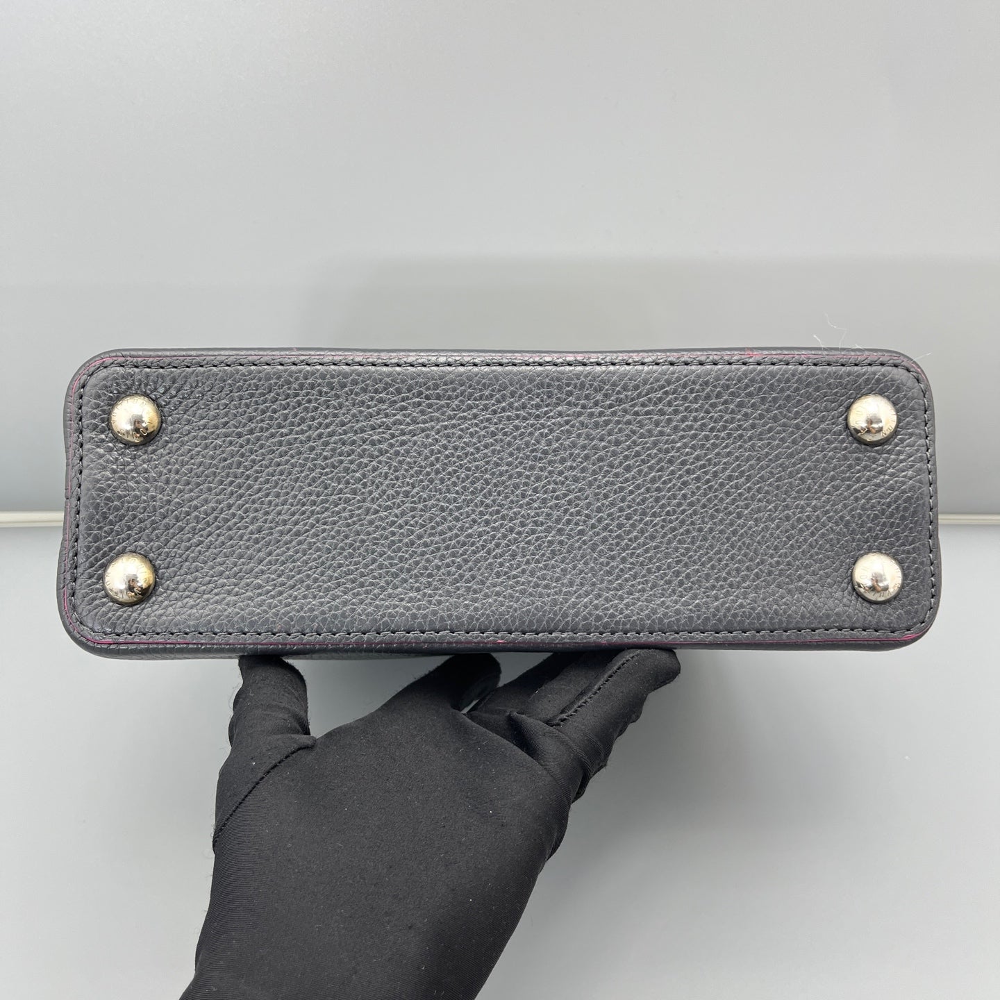 Louis Vuitton - Capucines BB - Taurillon leather - Black - (mini)