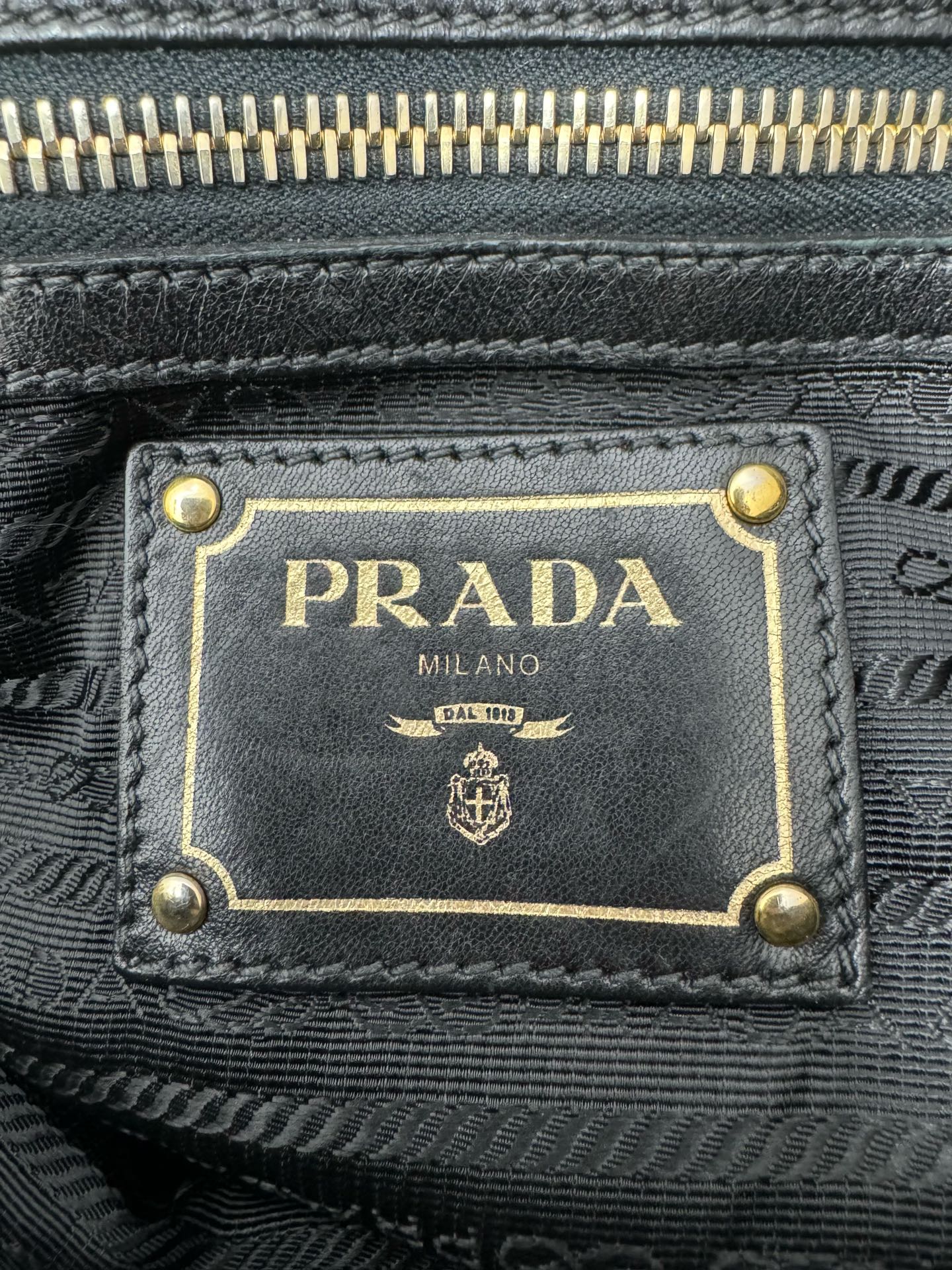 Prada - Tessuto Gaufre Tote - Polyamide and Leather - Black - (Medium)
