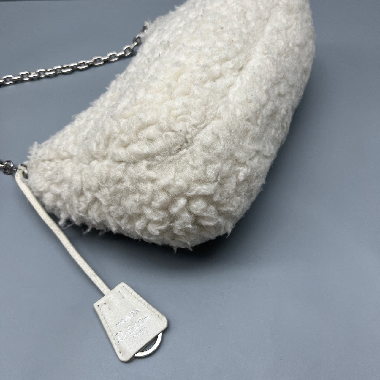 Prada - Re-Edition 2005 Hobo - Faux fur - White - (small)