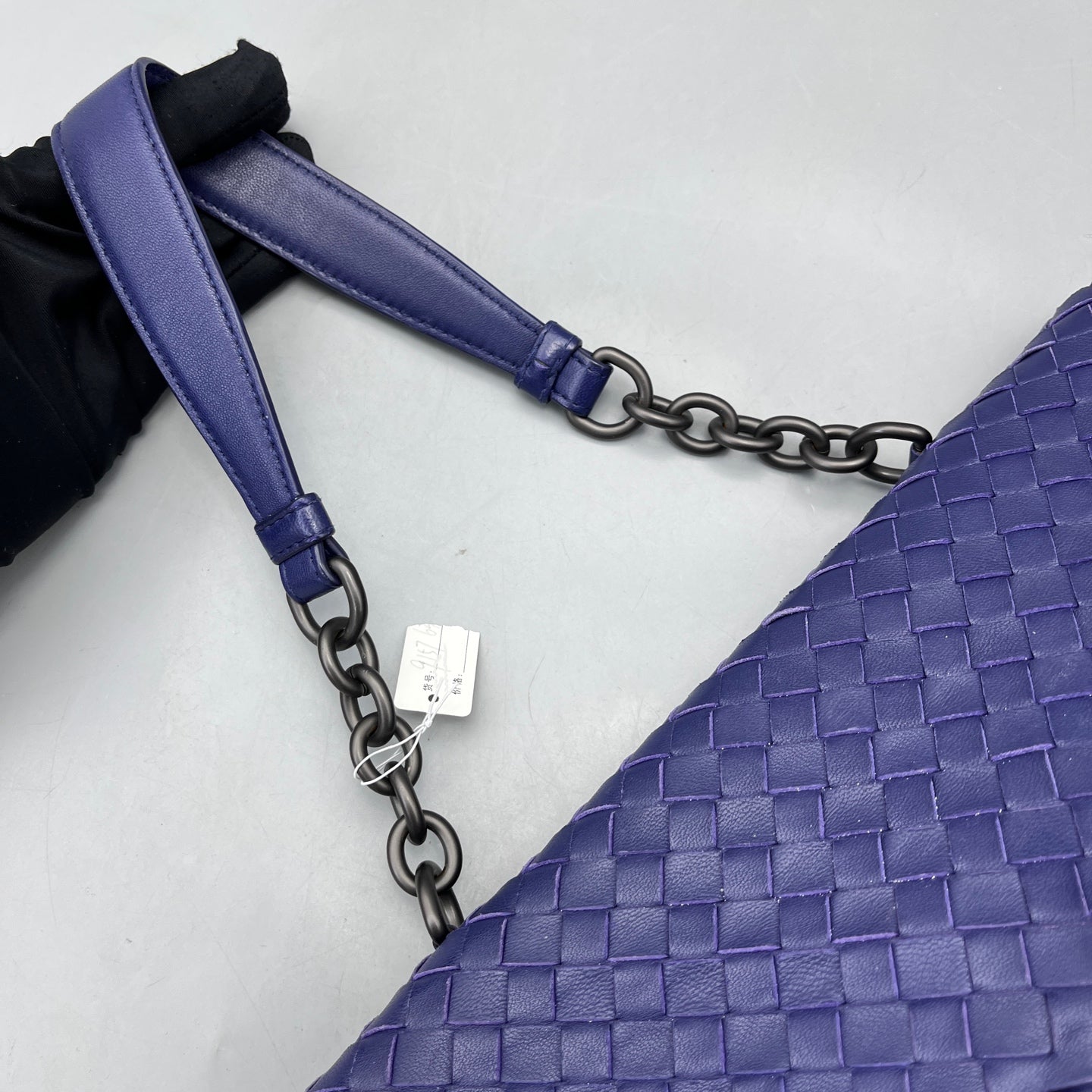 Bottega Veneta - Intrecciato Flap Shoulder Bag - Leather - Purple - (Medium)
