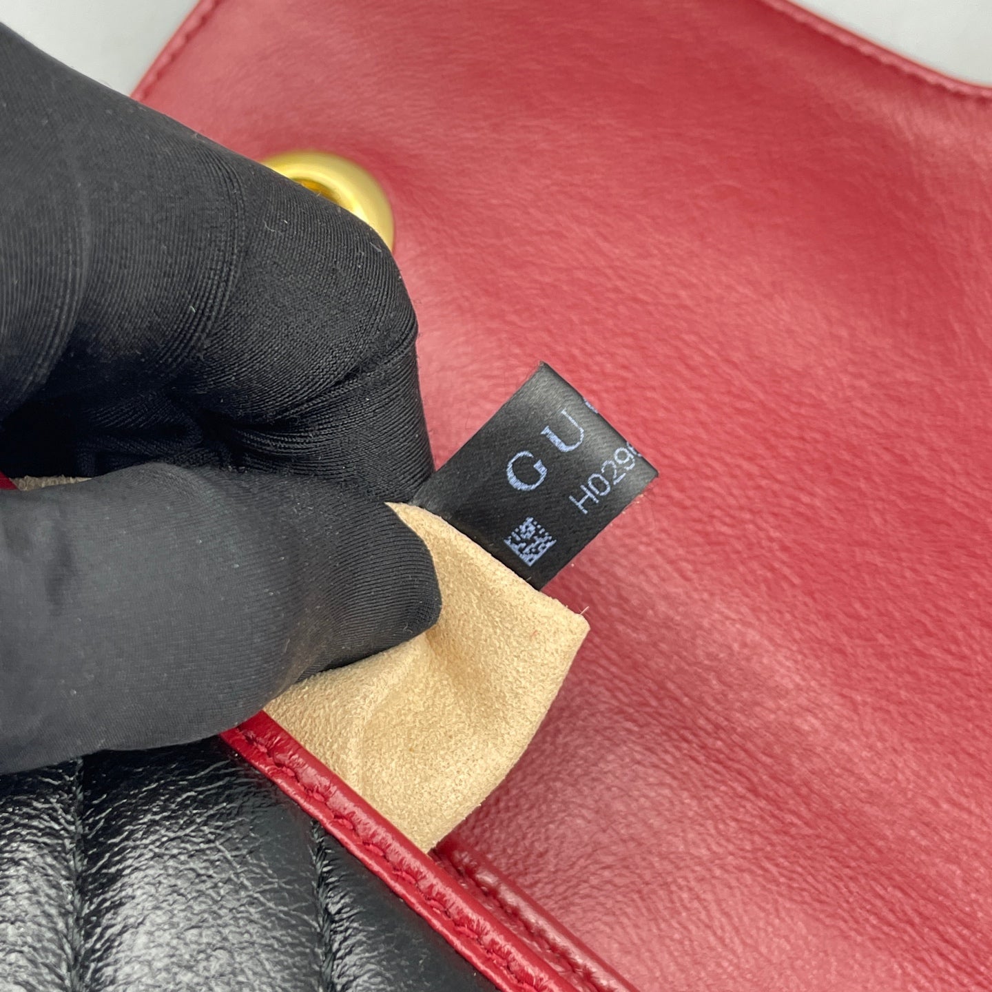 Gucci - Marmont 26 - Leather - Black - (small)