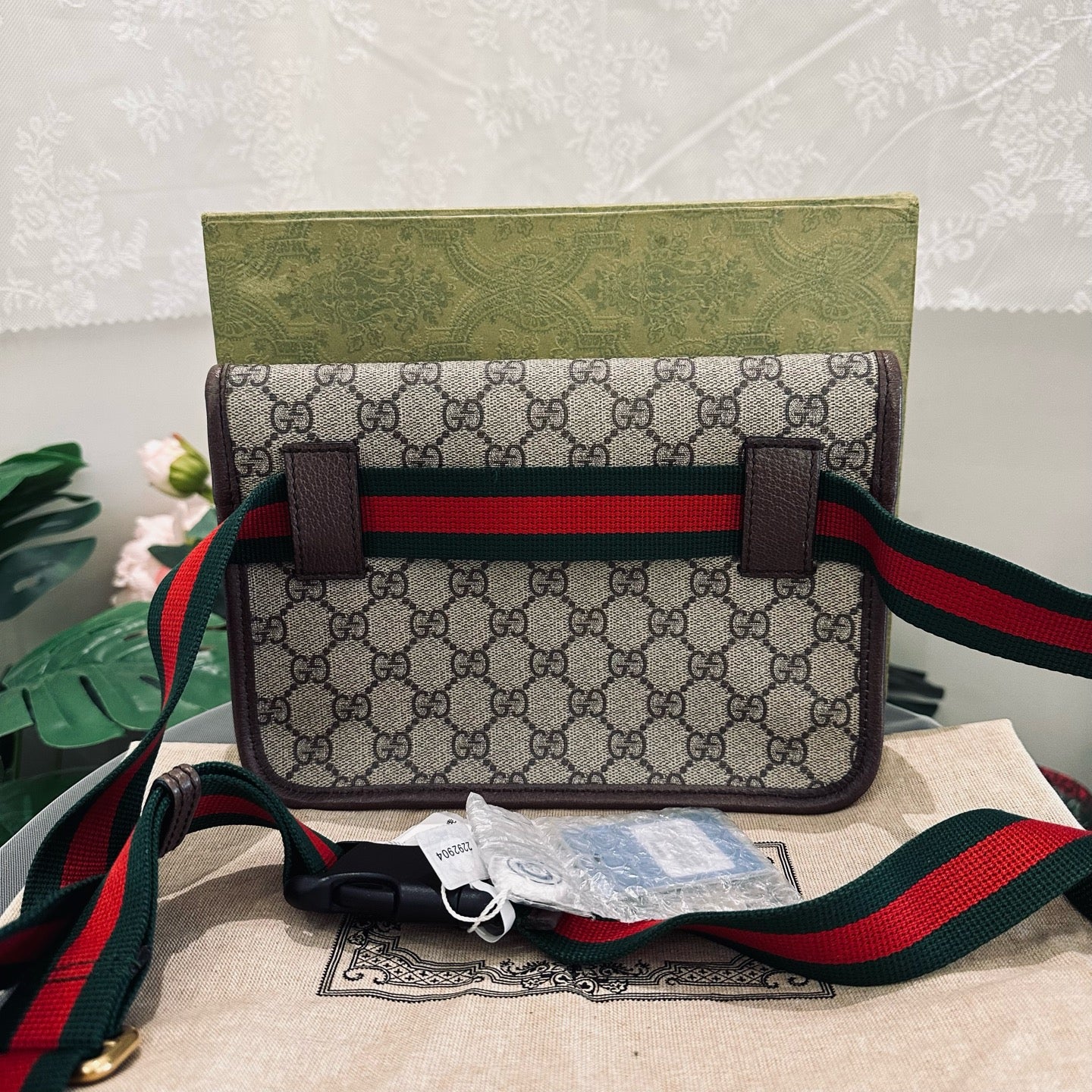 Gucci - Neo Vintage GG Supreme Belt Bag with Tiger Head - Coated canvas with leather trim - Beige - (medium)