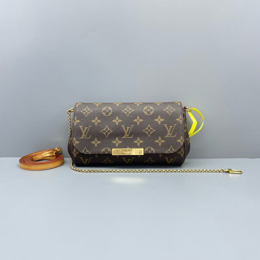 Louis Vuitton - Favorite PM - Monogram coated canvas with Vachetta leather trim - Brown - (small)