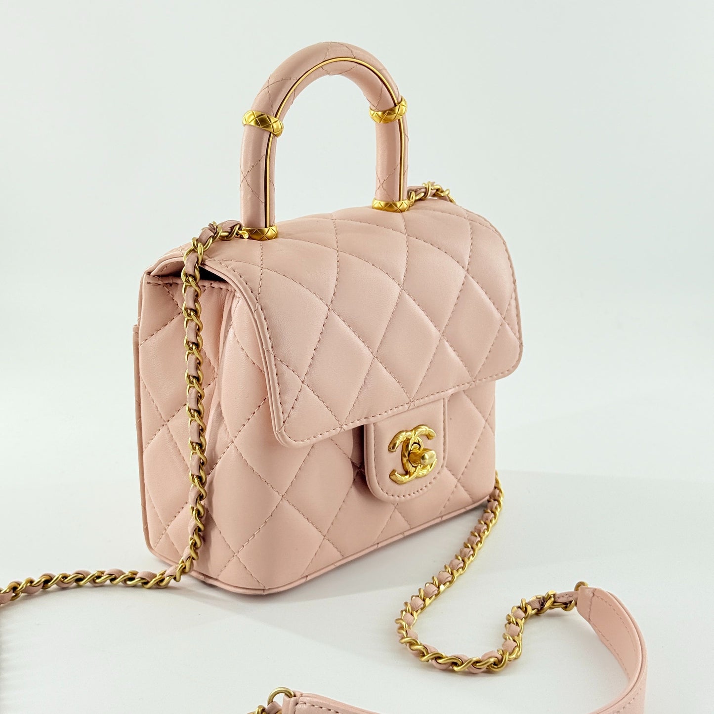 Chanel - 23S Mini Top Handle Flap Bag - Lambskin leather - Pink - (Mini)