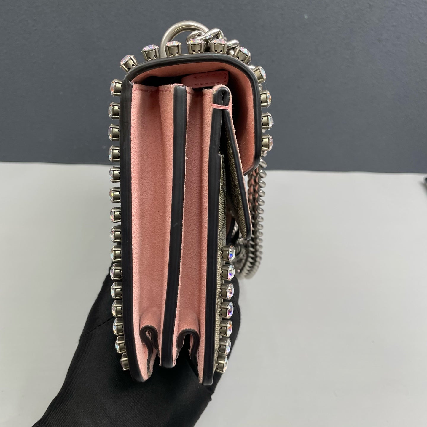 Gucci - Dionysus GG Supreme Shoulder Bag with Crystal Embellishment - GG Supreme coated canvas and pink suede leather with iridescent crystal embellishments - Beige, Pink and Multicolour crystals with Silver-Tone Hardware - (Medium)