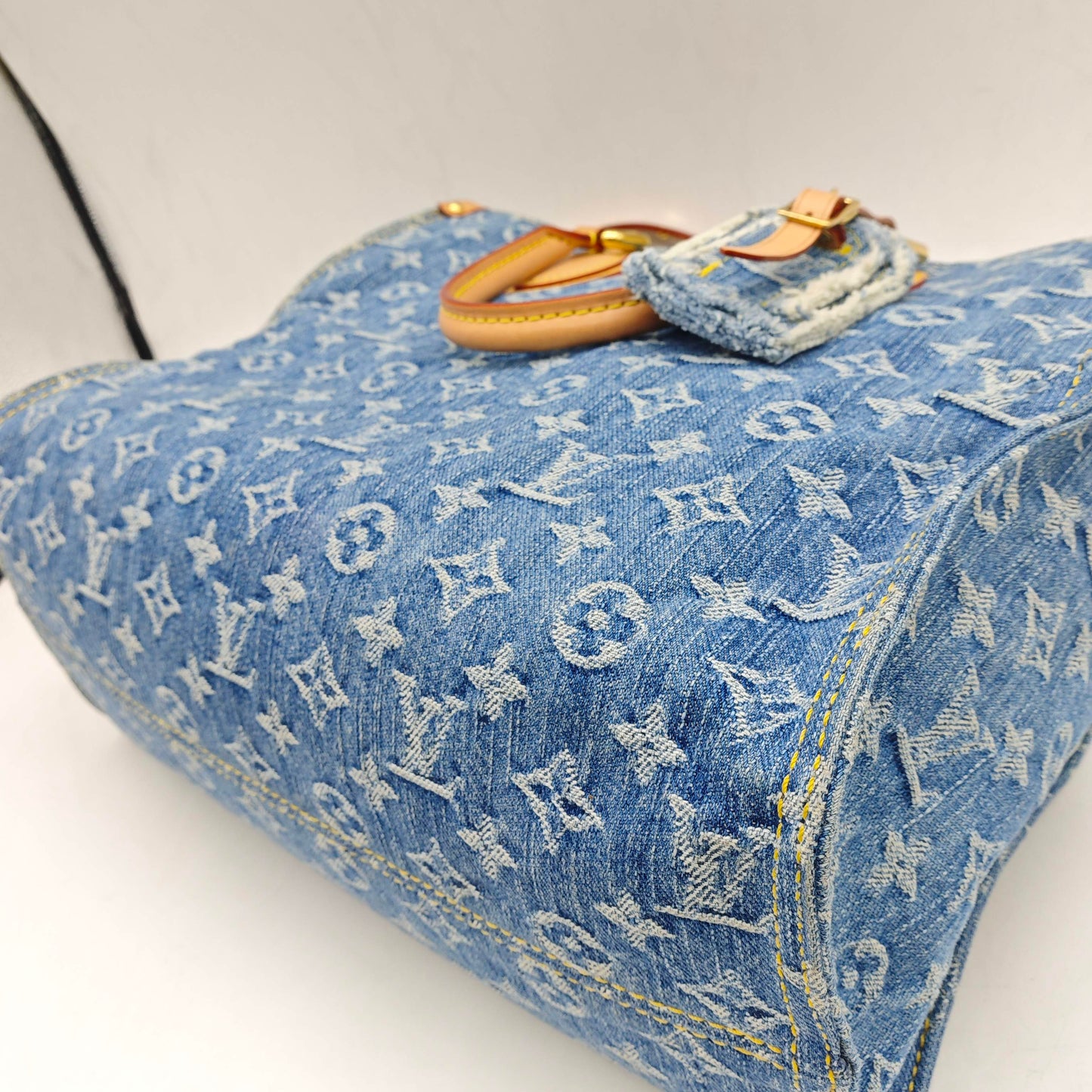 Louis Vuitton - OnTheGo - Denim - Jeans - Blue - (Large)
