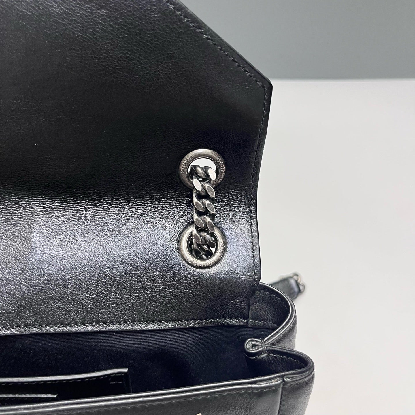 Saint Laurent - Mini Messenger Valentine's Day Limited Edition - Leather - Black - (mini)