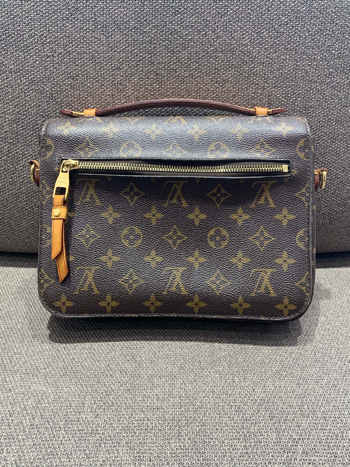 Louis Vuitton - Pochette Métis M44875 - Monogram coated canvas with Vachetta leather trim - Brown - (medium)