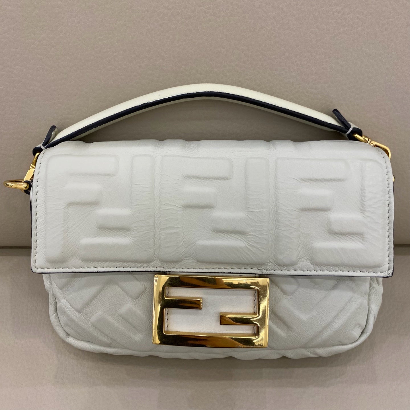 Fendi - Embossed Baguette Mini - Leather - White - (mini)