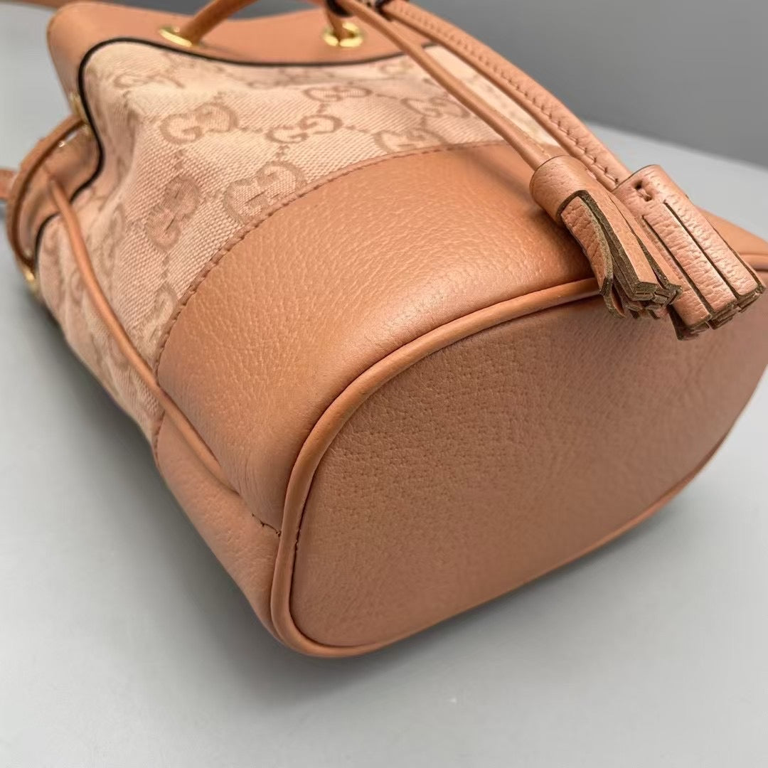 Gucci - Op Small Bucket Bag - GG monogram canvas with grained leather trim - Pink - (Mini)