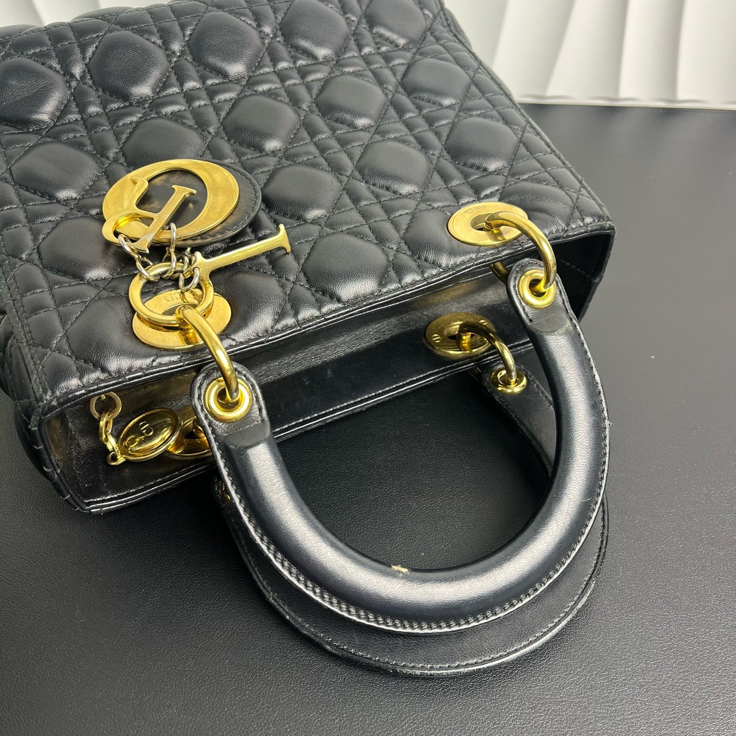 Dior - Lady Dior Bag - Lambskin leather - Black - (Medium)
