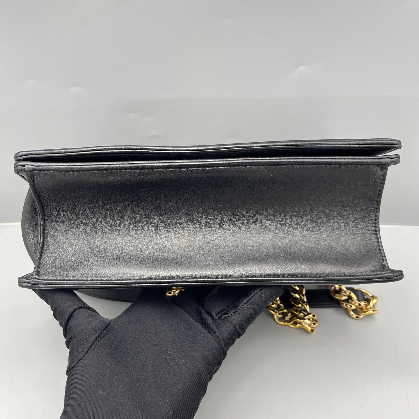 Dior - Diorama Bag - Grained Calfskin Leather - Black with Gold-Tone Hardware - (medium)